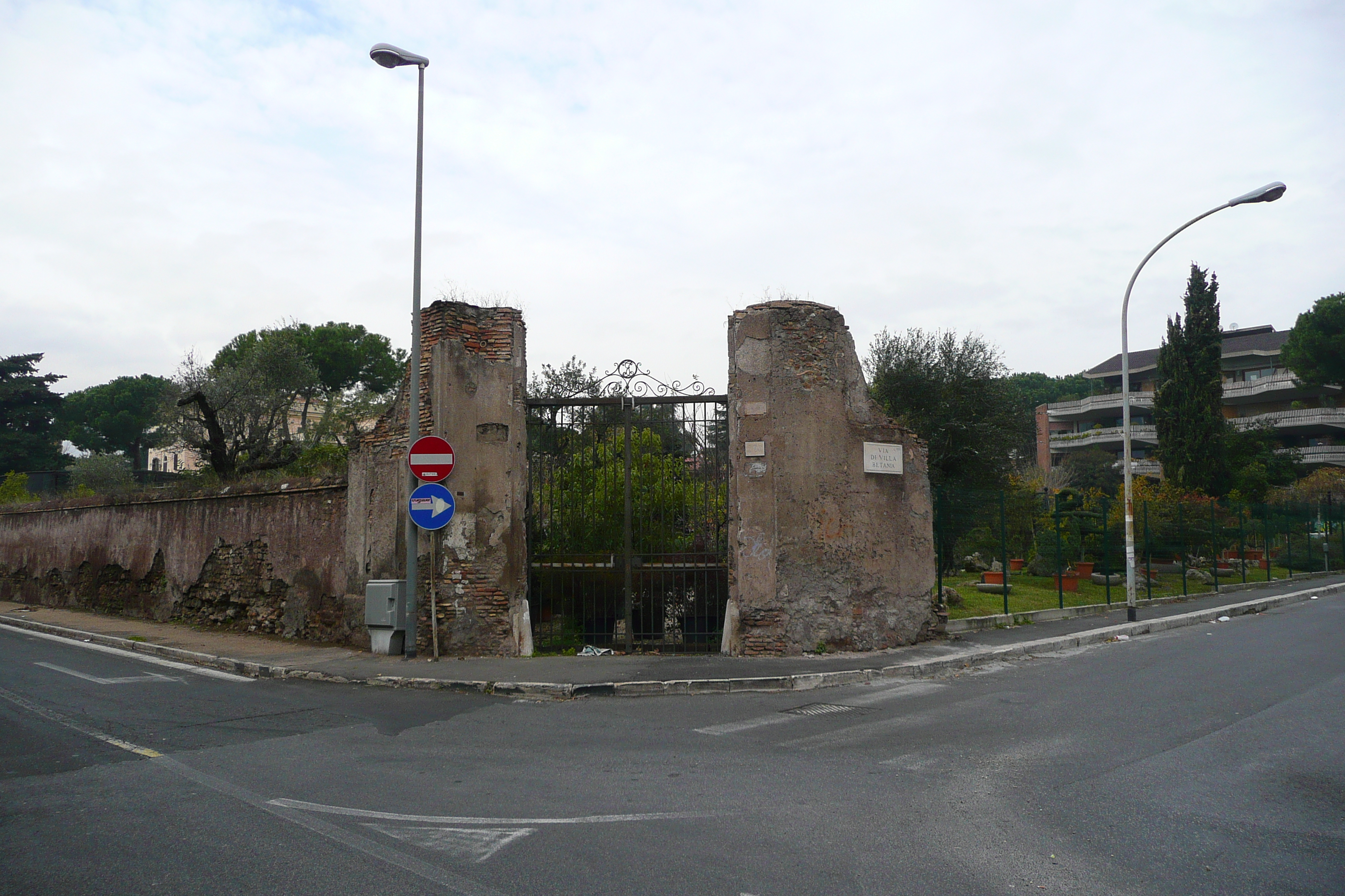 Picture Italy Rome Pontefice 2007-11 14 - History Pontefice