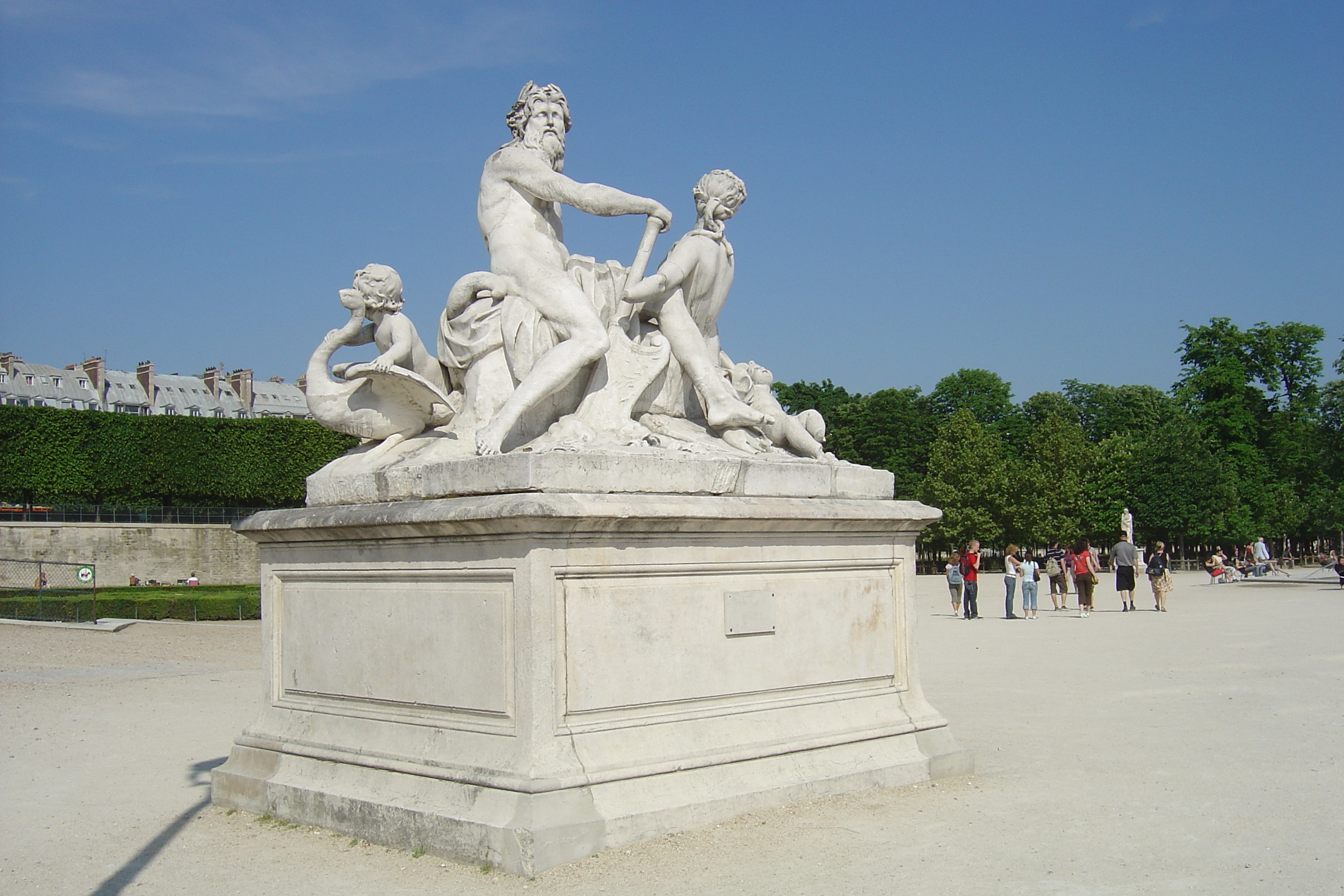 Picture France Paris Garden of Tuileries 2007-05 163 - Journey Garden of Tuileries