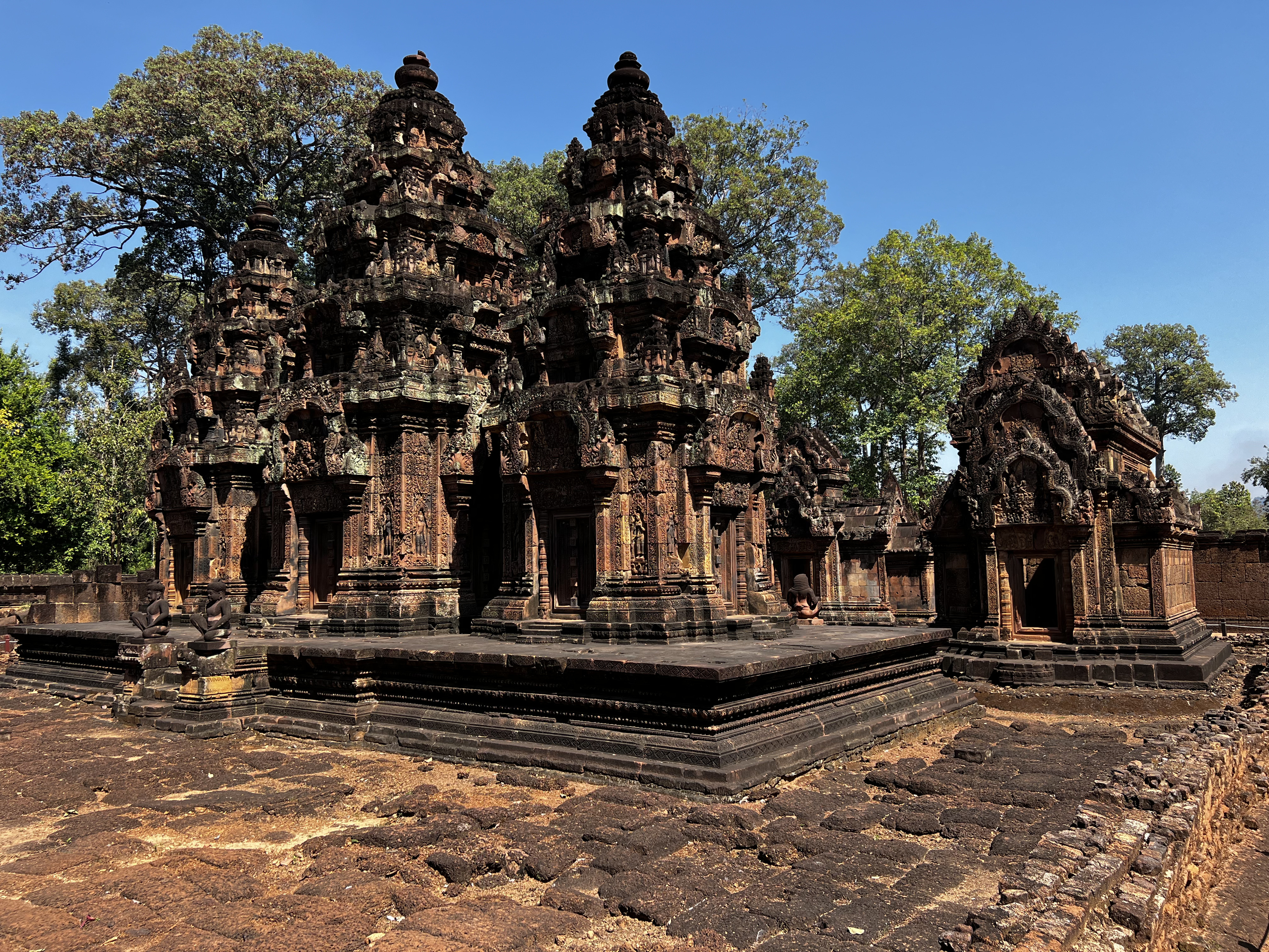 Picture Cambodia Siem Reap ⁨Banteay Srei⁩ 2023-01 46 - Tour ⁨Banteay Srei⁩