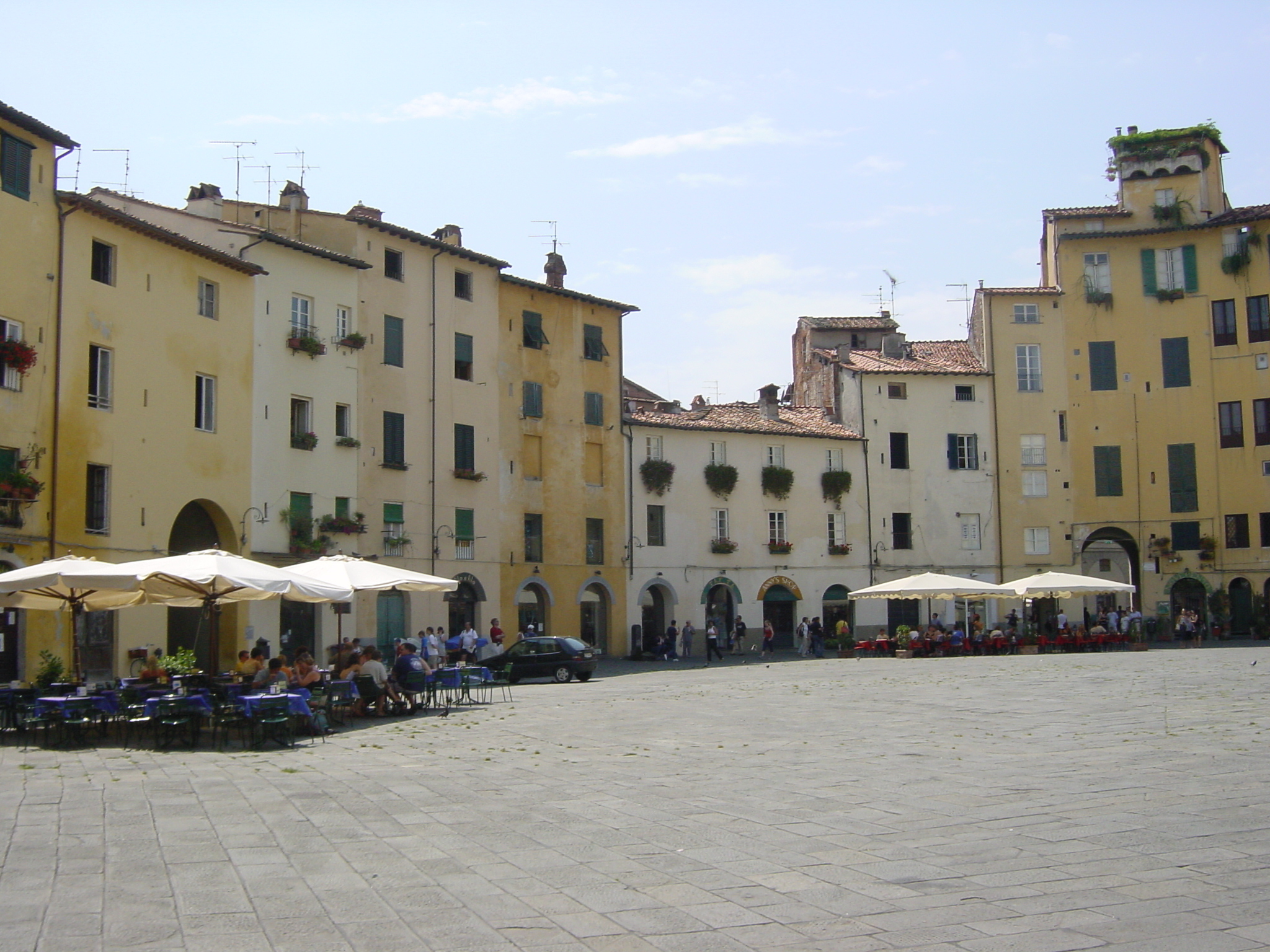 Picture Italy Lucca 2002-07 57 - Center Lucca