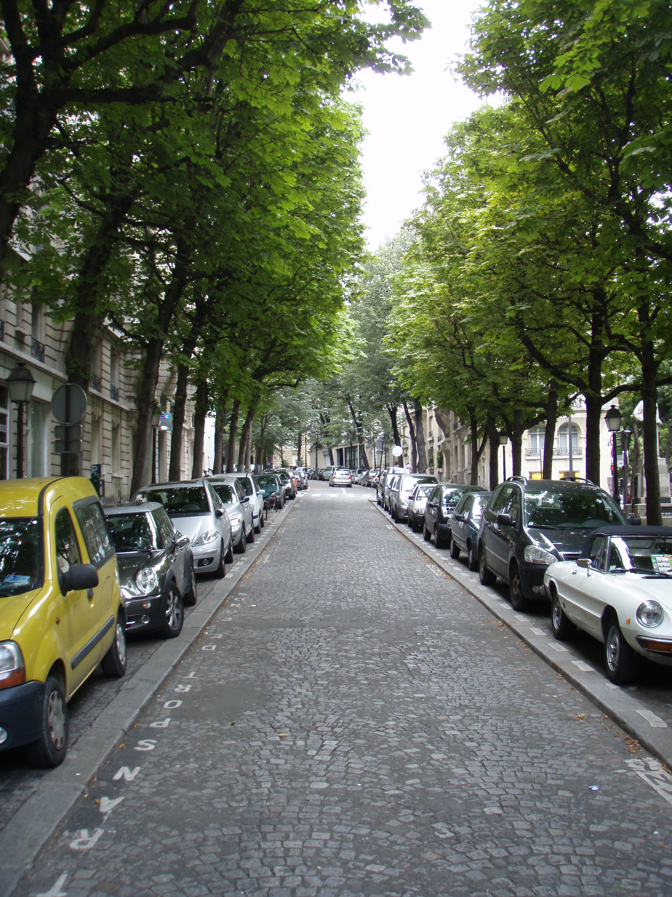 Picture France Paris 18th Arrondissement 2007-07 43 - Recreation 18th Arrondissement