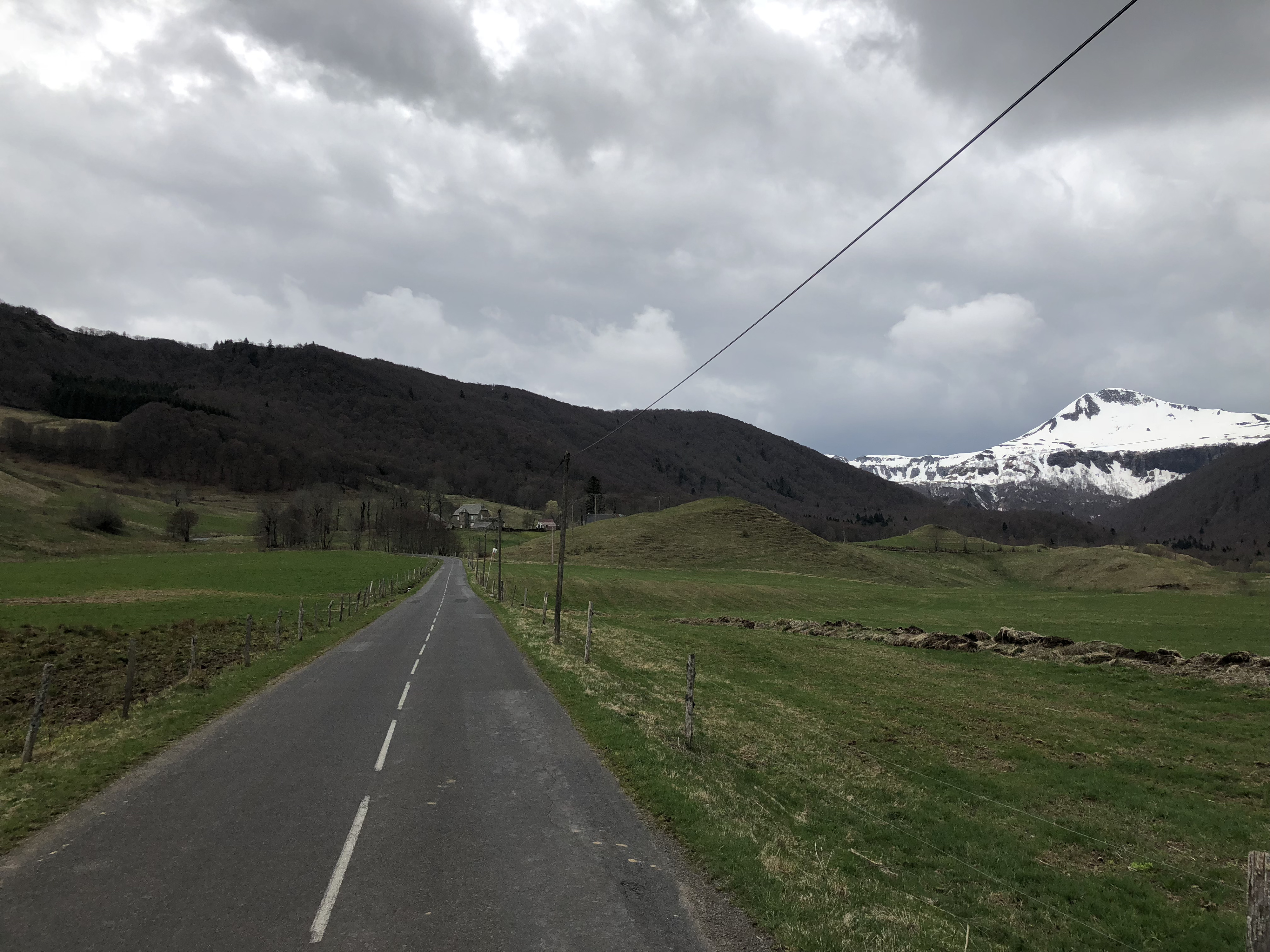 Picture France Puy Mary 2018-04 14 - Tour Puy Mary