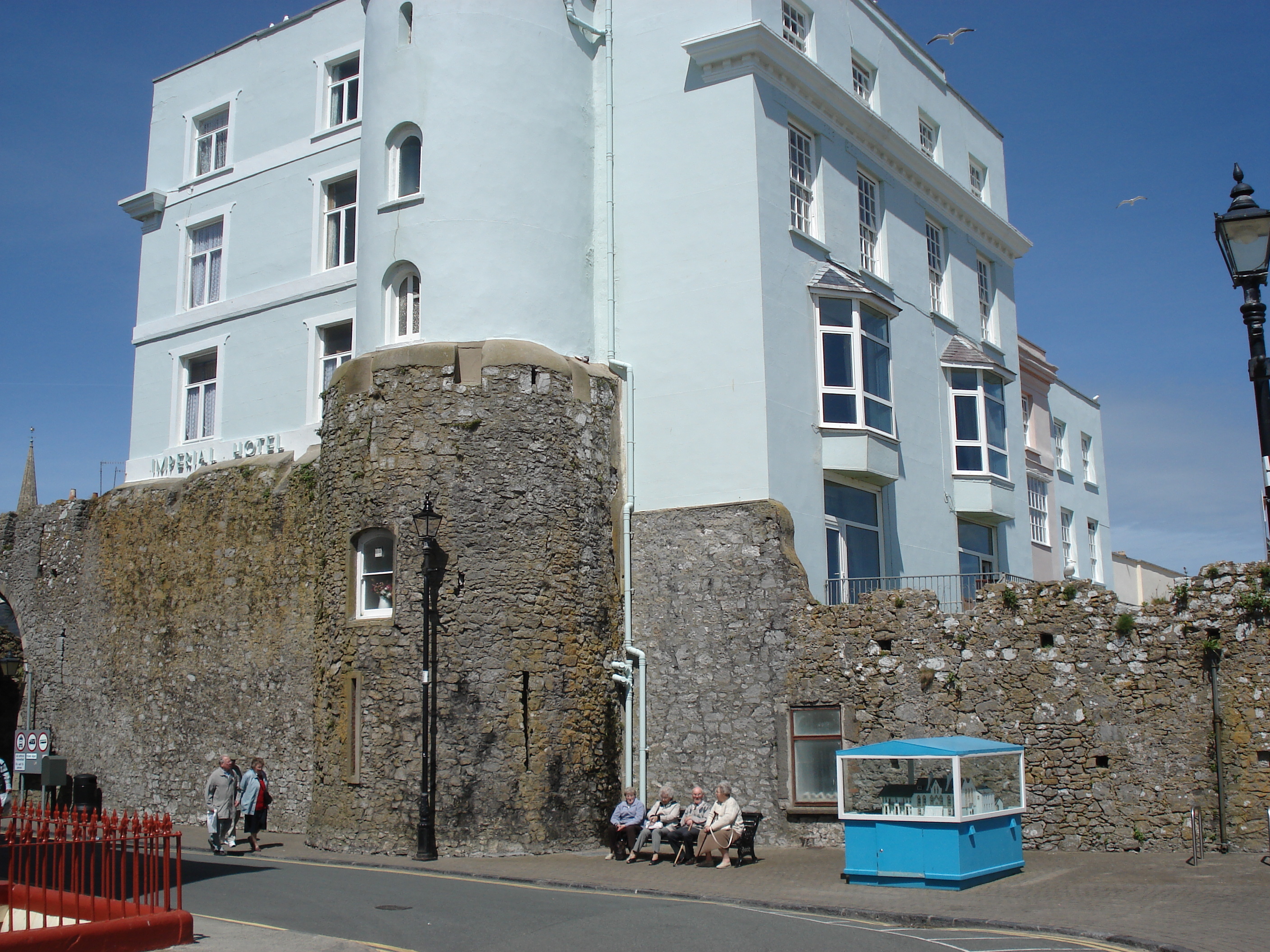 Picture United Kingdom Pembrokeshire Tenby 2006-05 113 - Journey Tenby