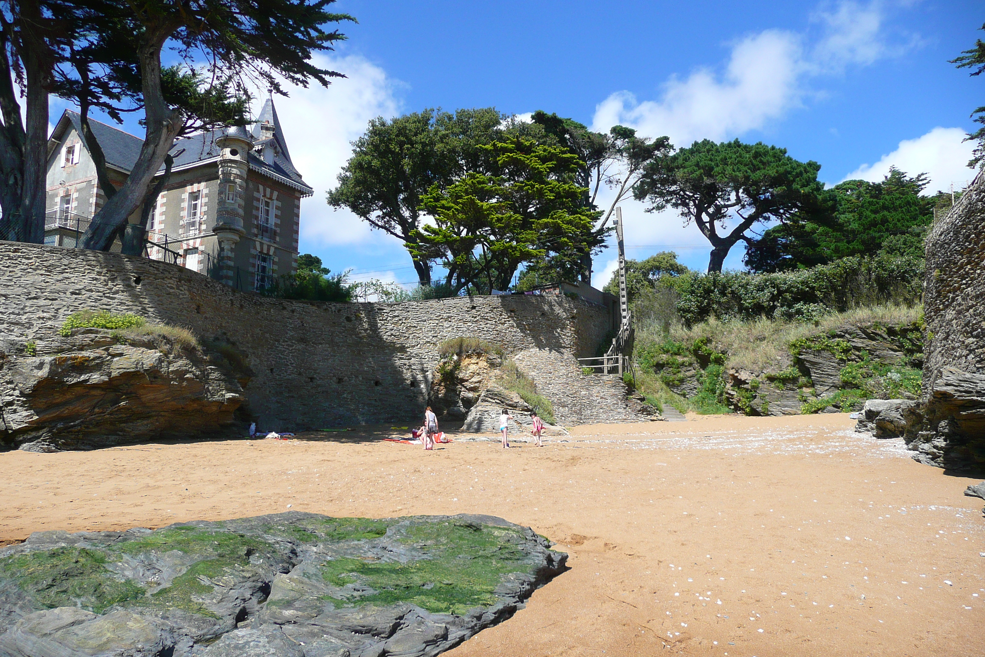 Picture France Pornic grandes vallees Beach 2008-07 32 - History grandes vallees Beach