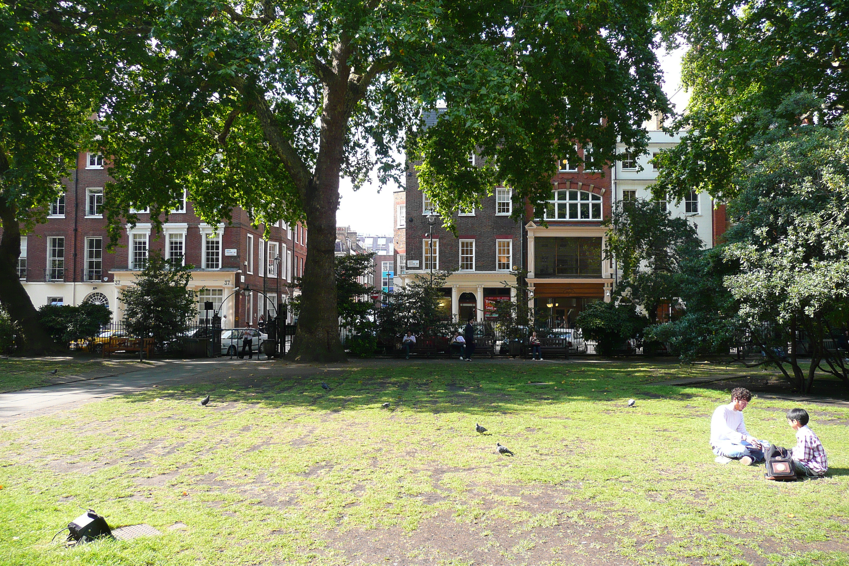 Picture United Kingdom London Soho Square 2007-09 29 - Center Soho Square