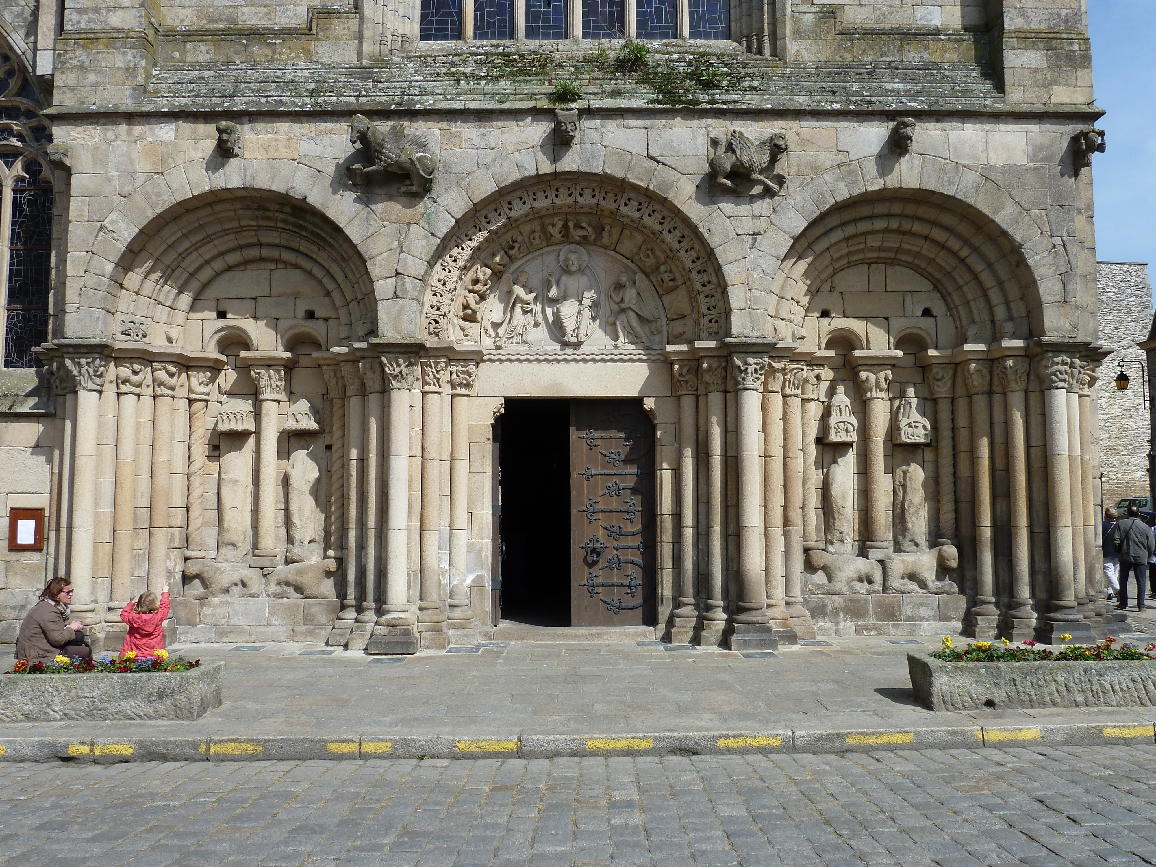 Picture France Dinan 2010-04 66 - Journey Dinan