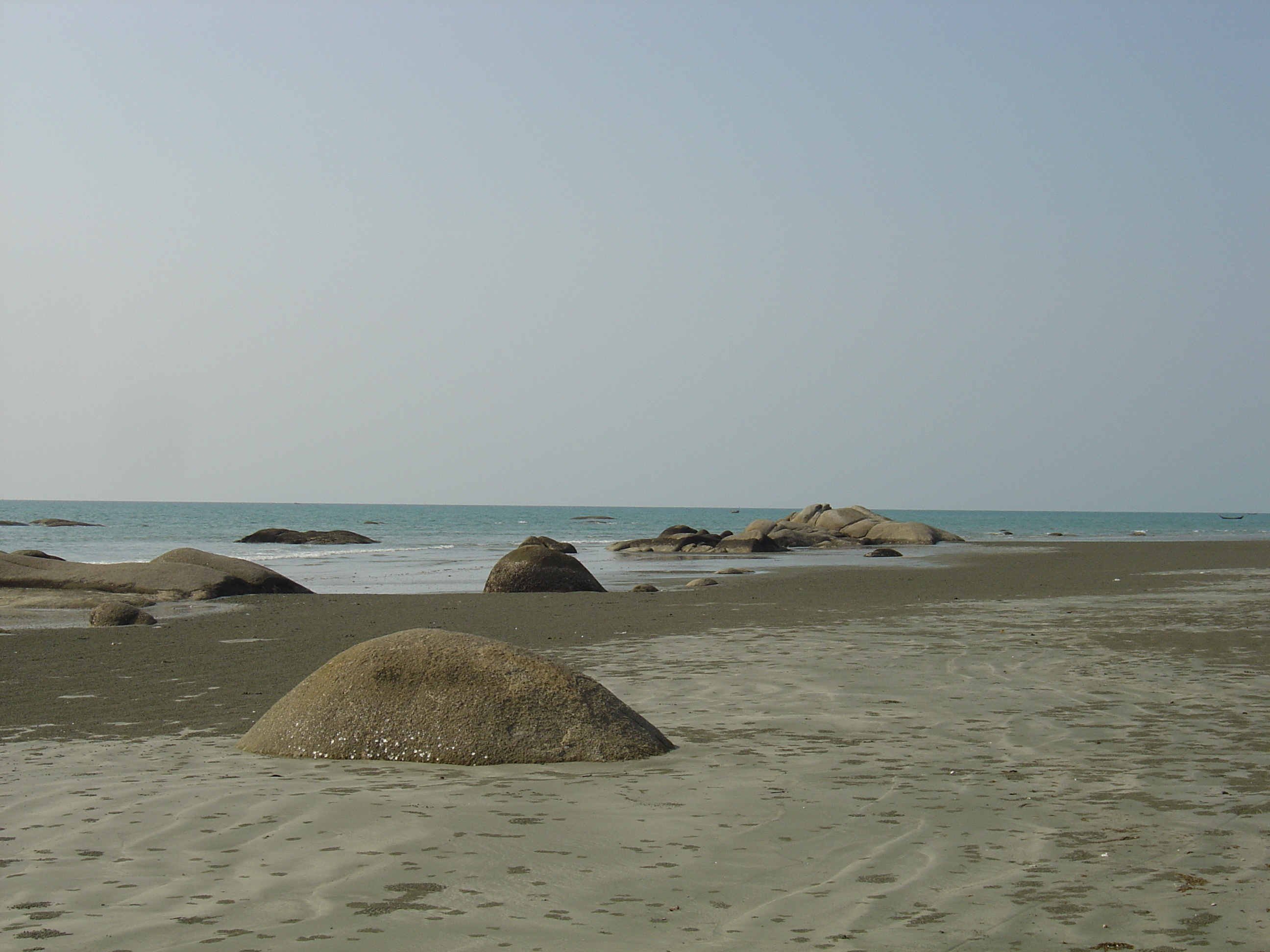 Picture Myanmar Maungmagan beach 2005-01 12 - Tour Maungmagan beach