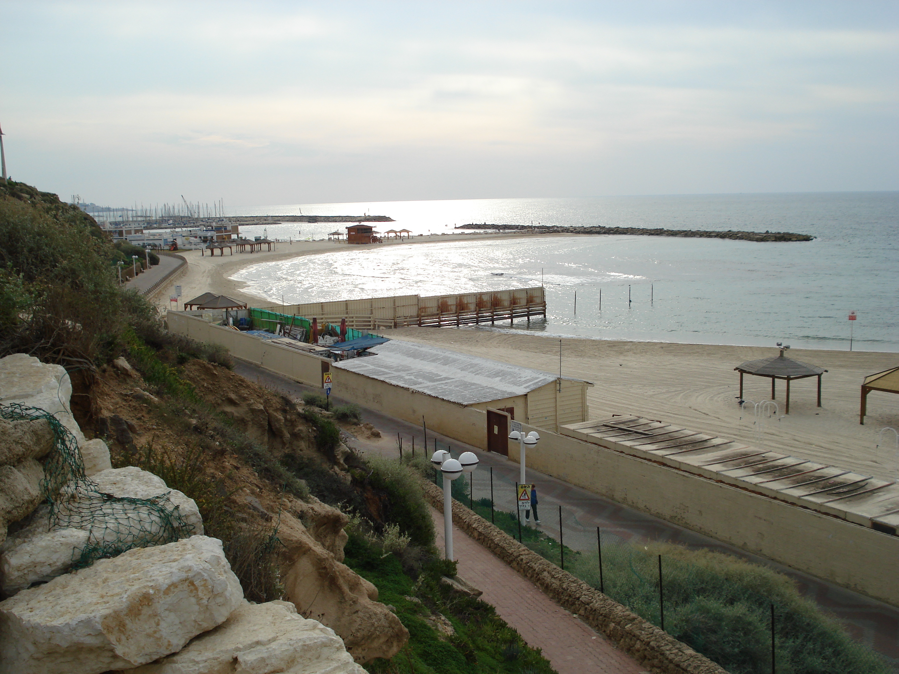 Picture Israel Tel Aviv Tel Aviv Sea Shore 2006-12 118 - Around Tel Aviv Sea Shore