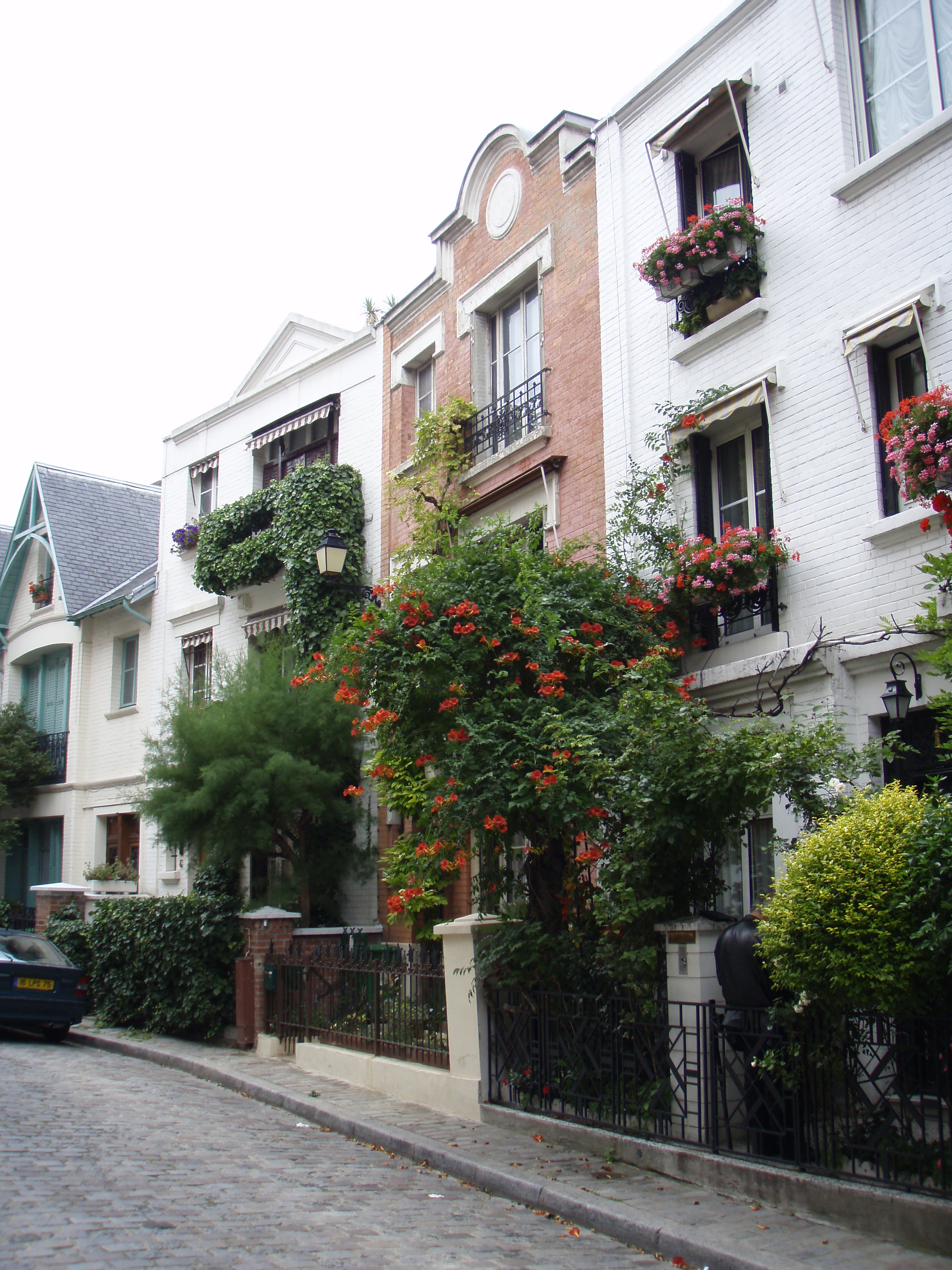 Picture France Paris 18th Arrondissement 2007-07 107 - Discovery 18th Arrondissement