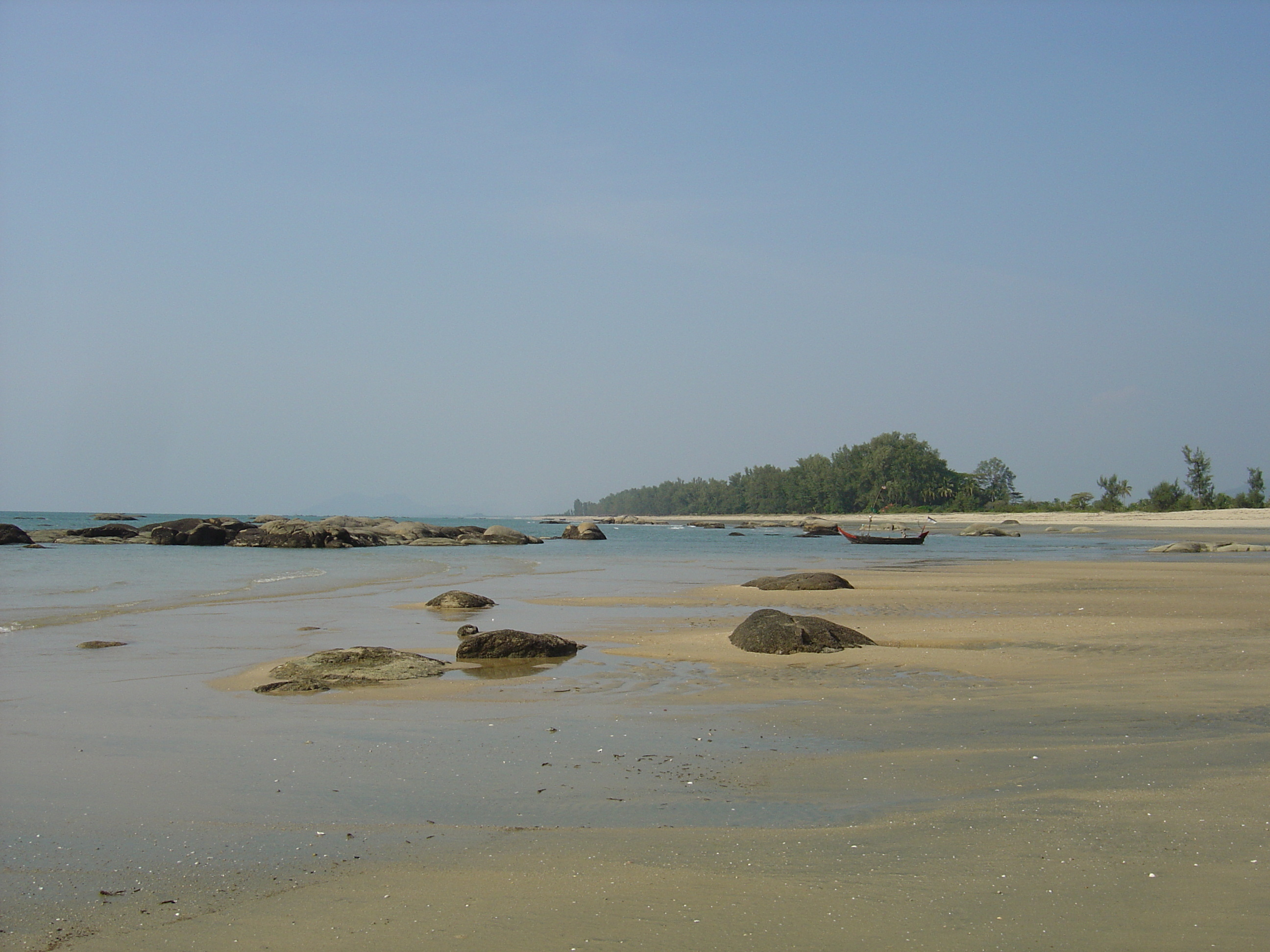 Picture Myanmar Maungmagan beach 2005-01 77 - Around Maungmagan beach