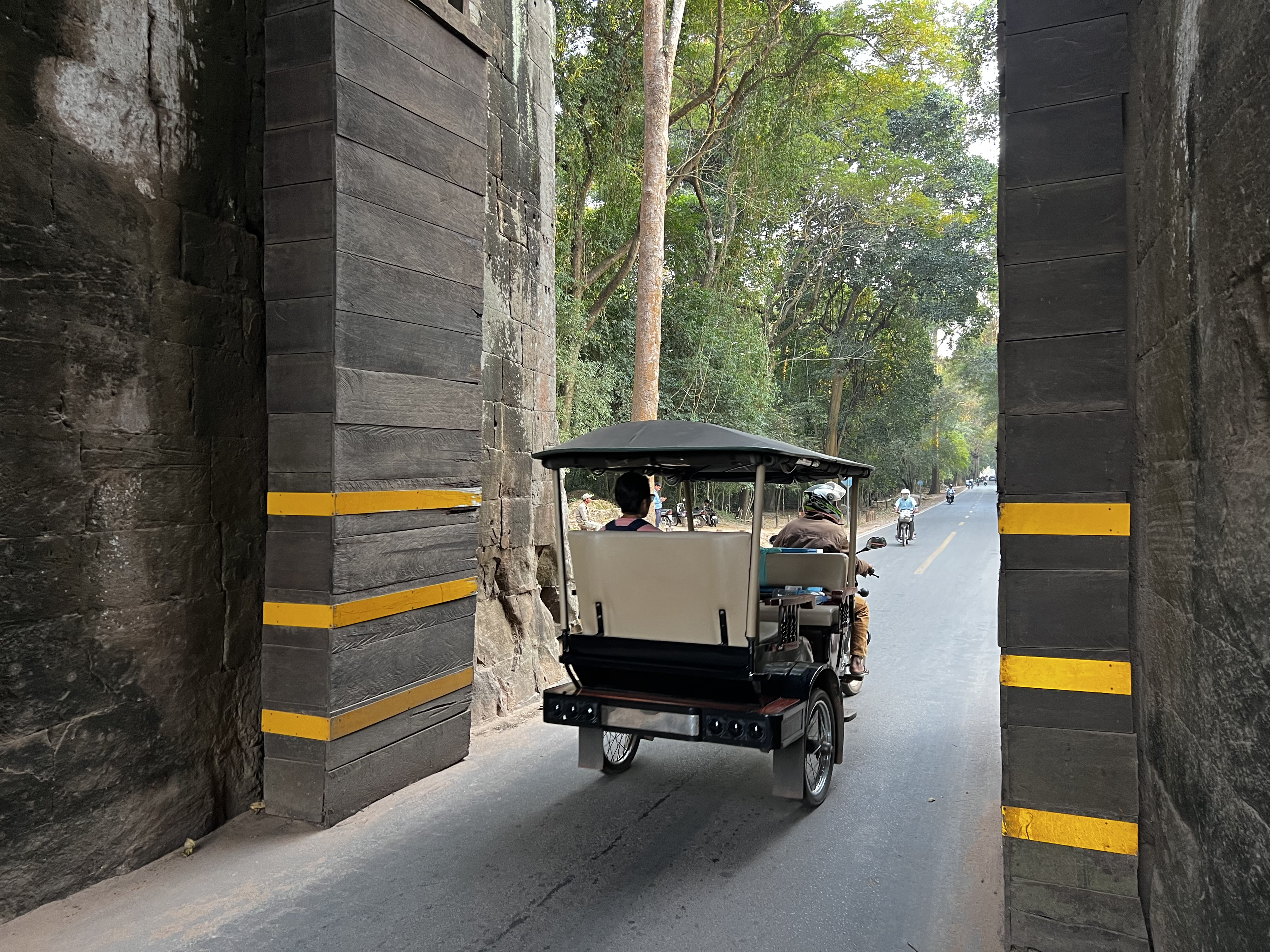 Picture Cambodia Siem Reap Angkor Thom 2023-01 53 - Around Angkor Thom