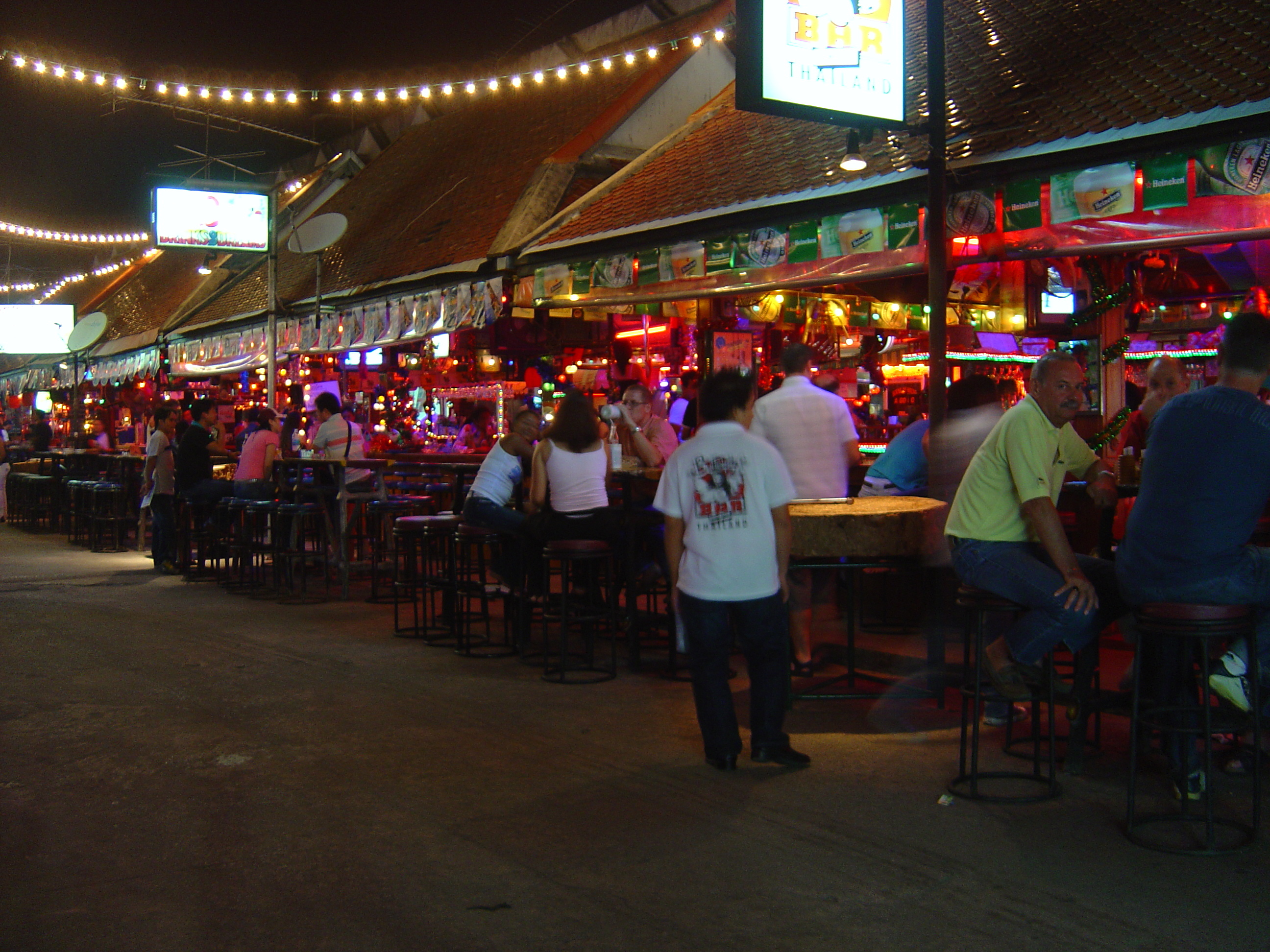 Picture Thailand Phuket Patong night 2005-12 24 - Journey night