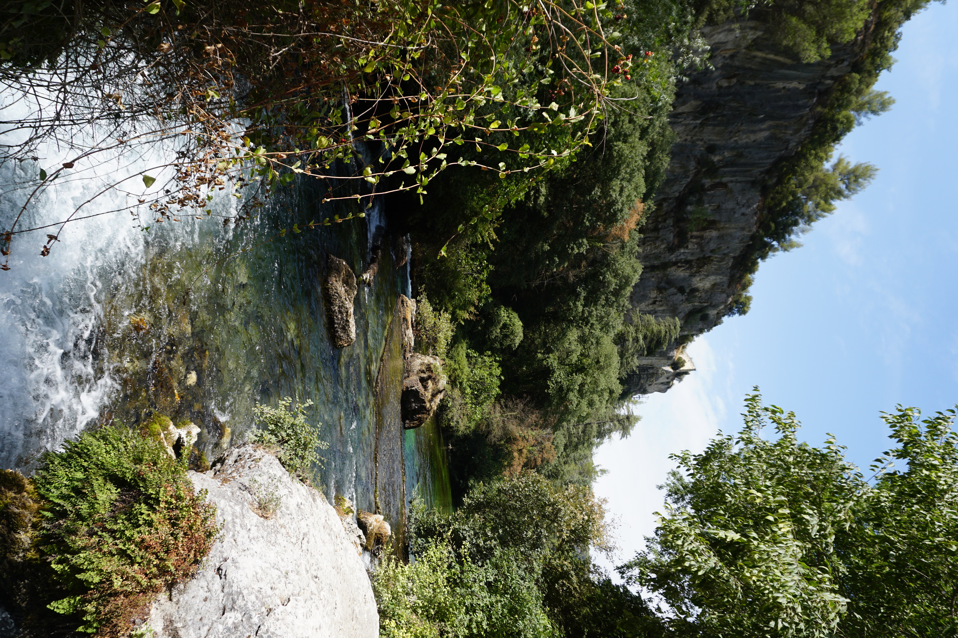 Picture France Fontaine-de-Vaucluse 2017-08 61 - History Fontaine-de-Vaucluse