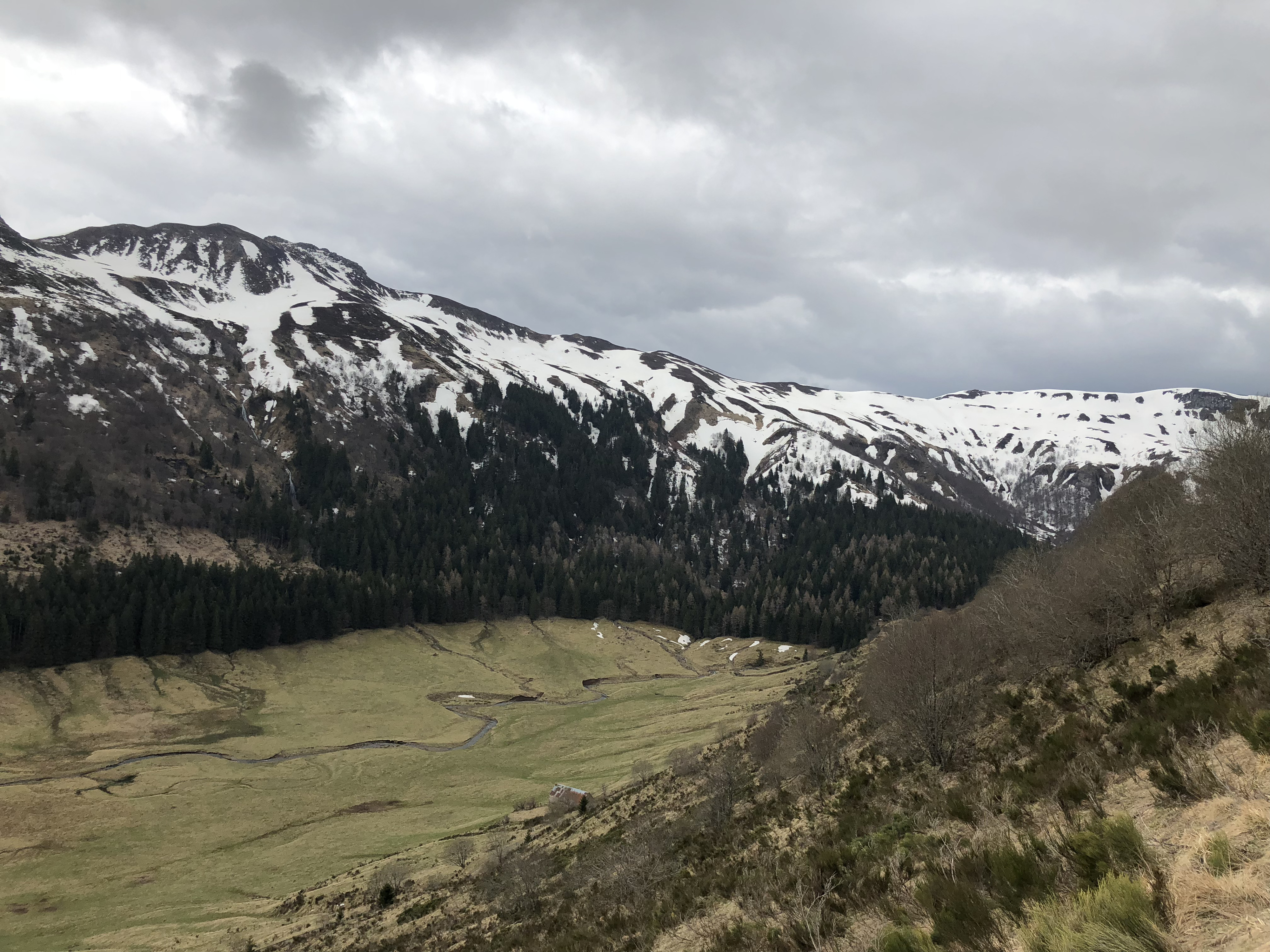 Picture France Puy Mary 2018-04 10 - Tours Puy Mary