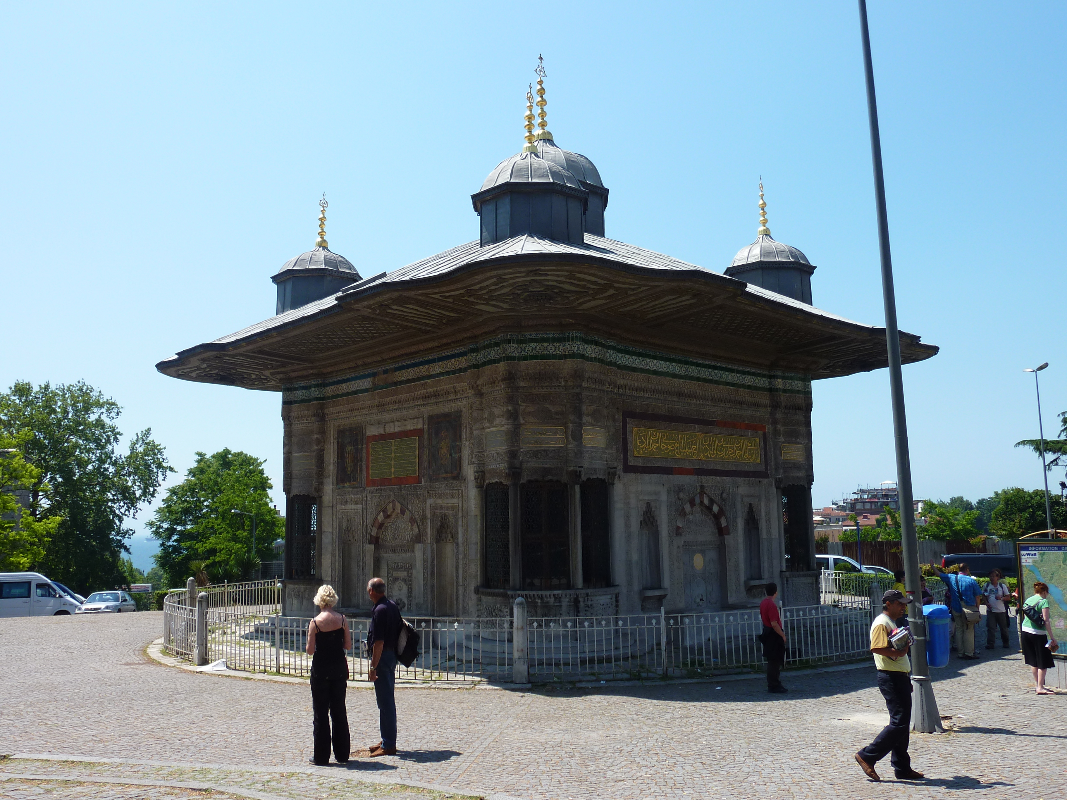 Picture Turkey Istanbul 2009-06 4 - Tour Istanbul