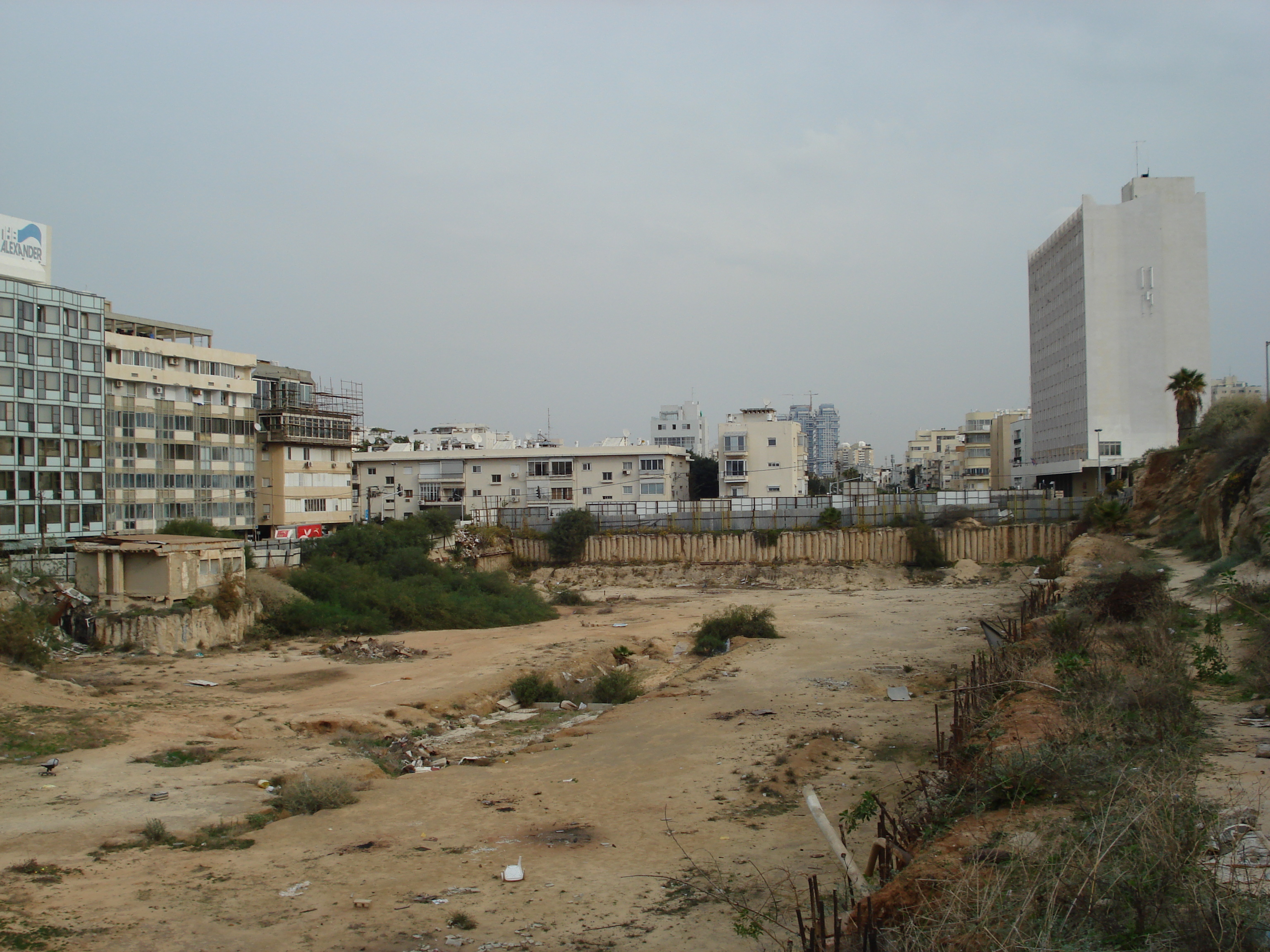 Picture Israel Tel Aviv Tel Aviv Sea Shore 2006-12 142 - Tour Tel Aviv Sea Shore