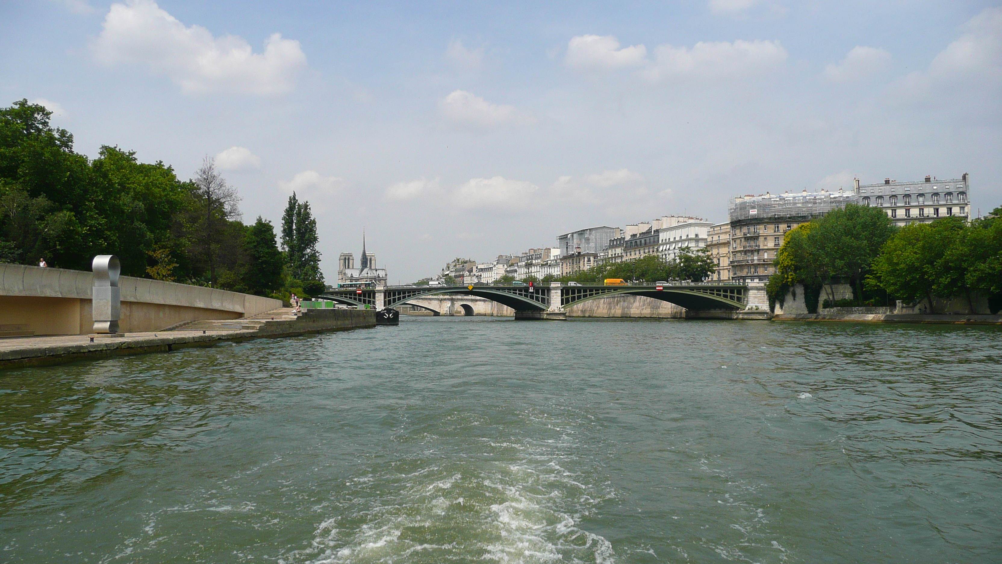 Picture France Paris Seine river 2007-06 146 - Tours Seine river