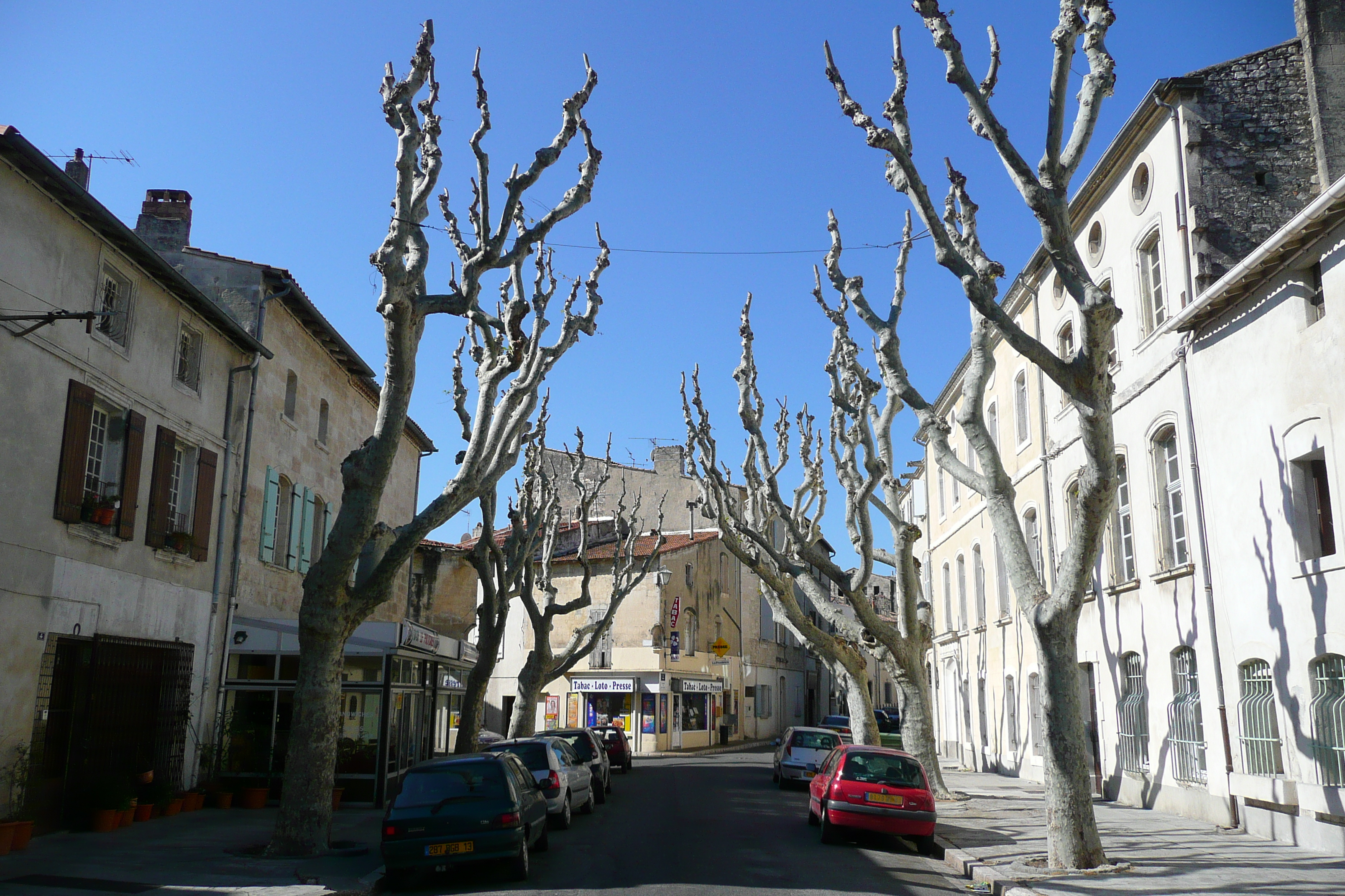 Picture France Tarascon 2008-04 140 - Tour Tarascon