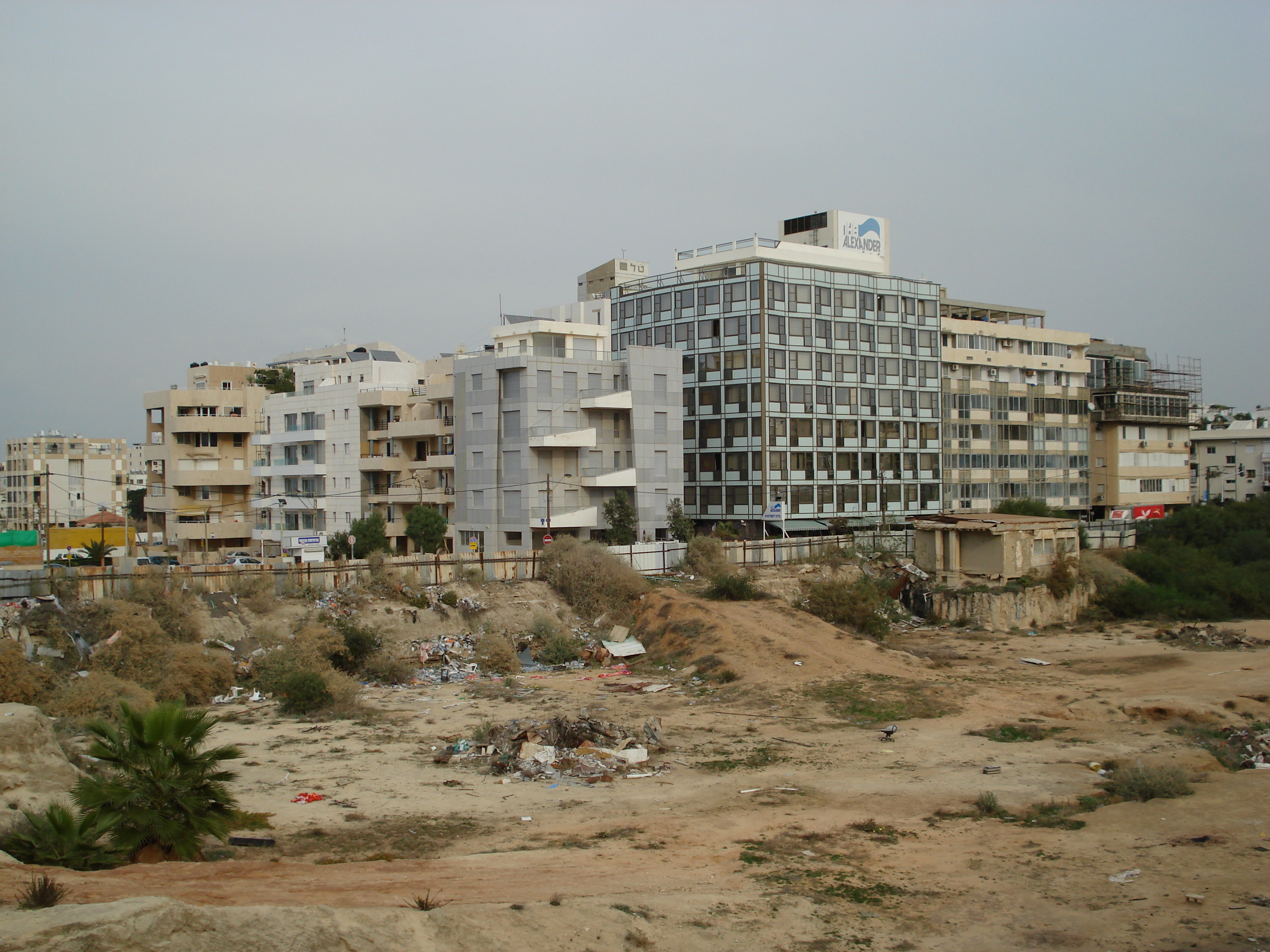 Picture Israel Tel Aviv Tel Aviv Sea Shore 2006-12 139 - Tour Tel Aviv Sea Shore