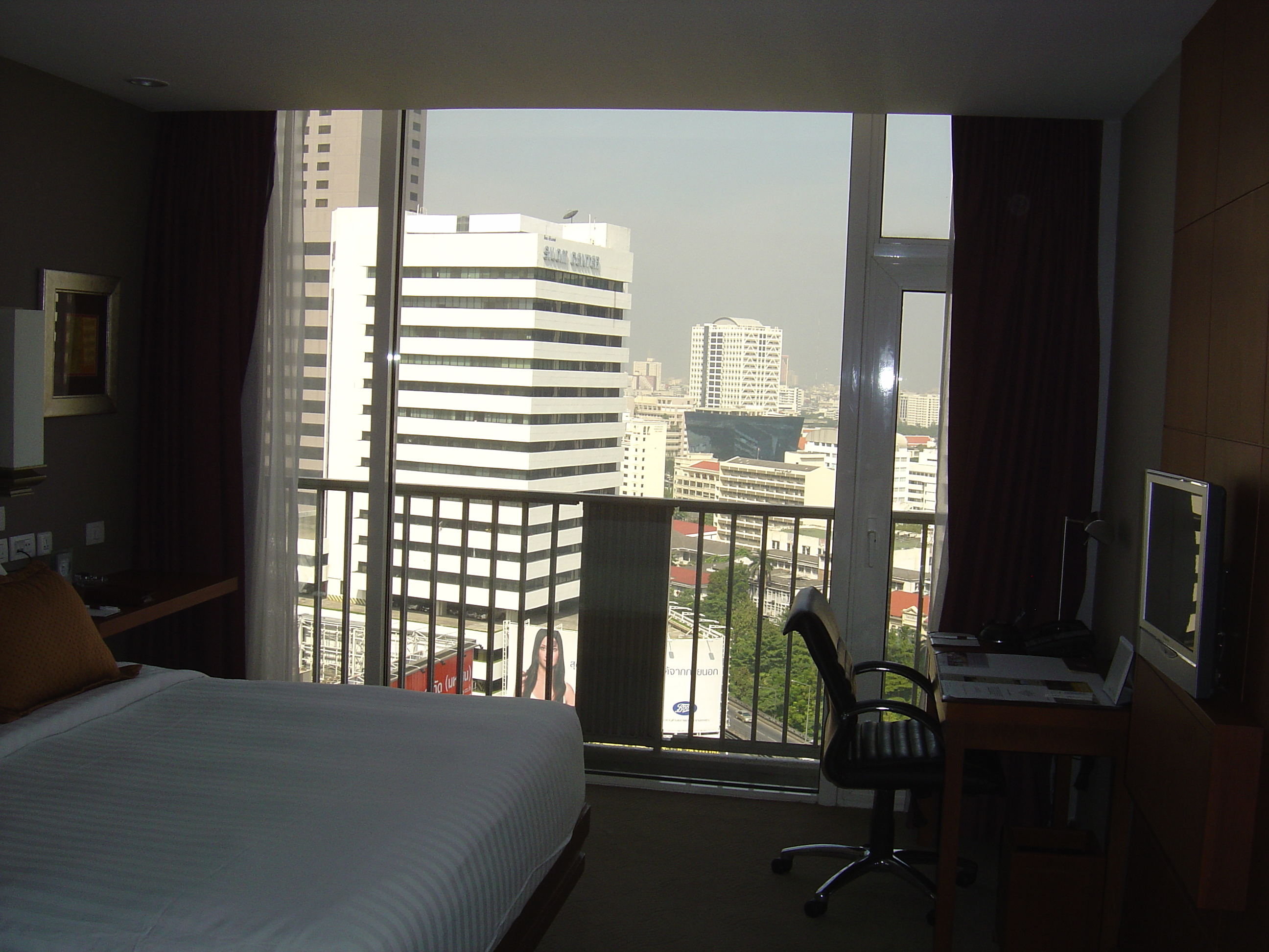 Picture Thailand Bangkok Dusit Tani Hotel 2005-12 35 - Journey Dusit Tani Hotel