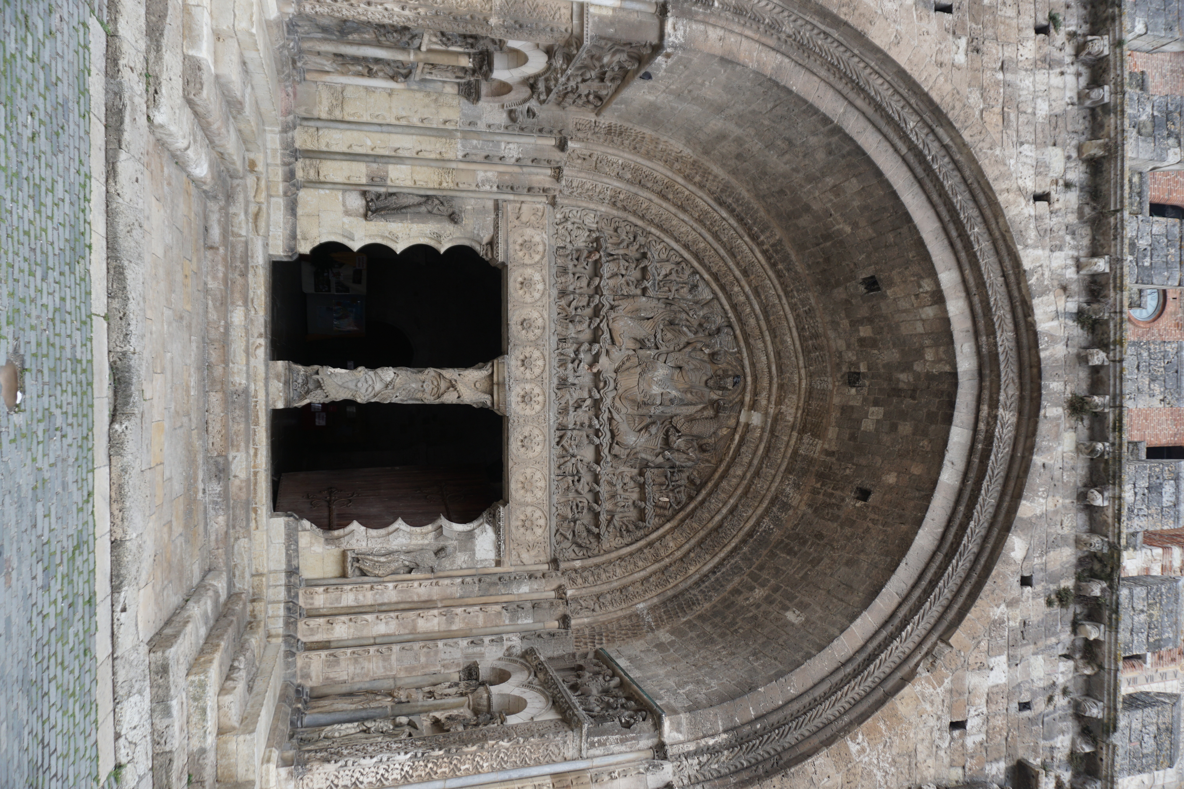 Picture France Moissac Abbaye Saint-Pierre de Moissac 2017-08 57 - History Abbaye Saint-Pierre de Moissac