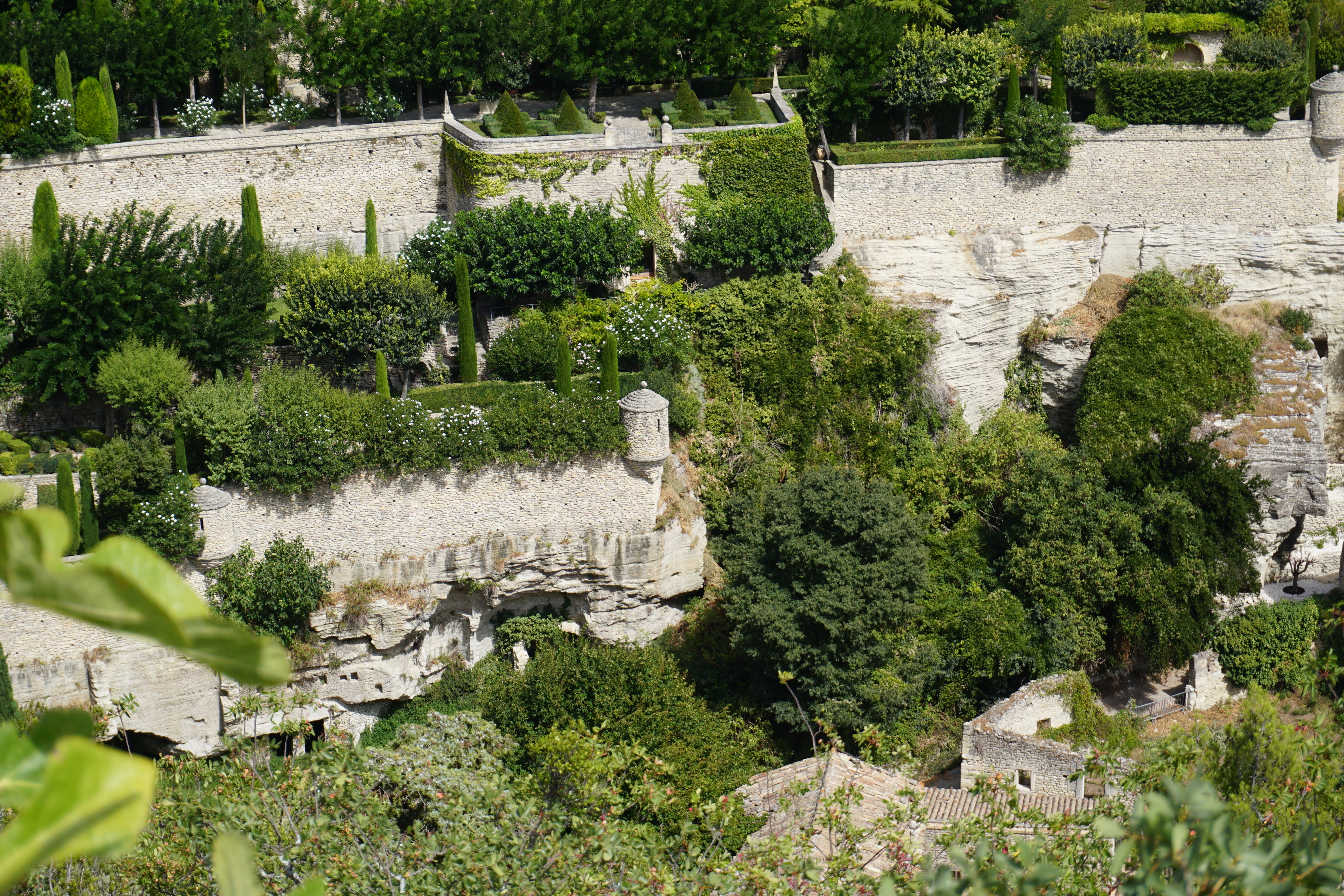 Picture France Gordes 2017-08 12 - Tour Gordes