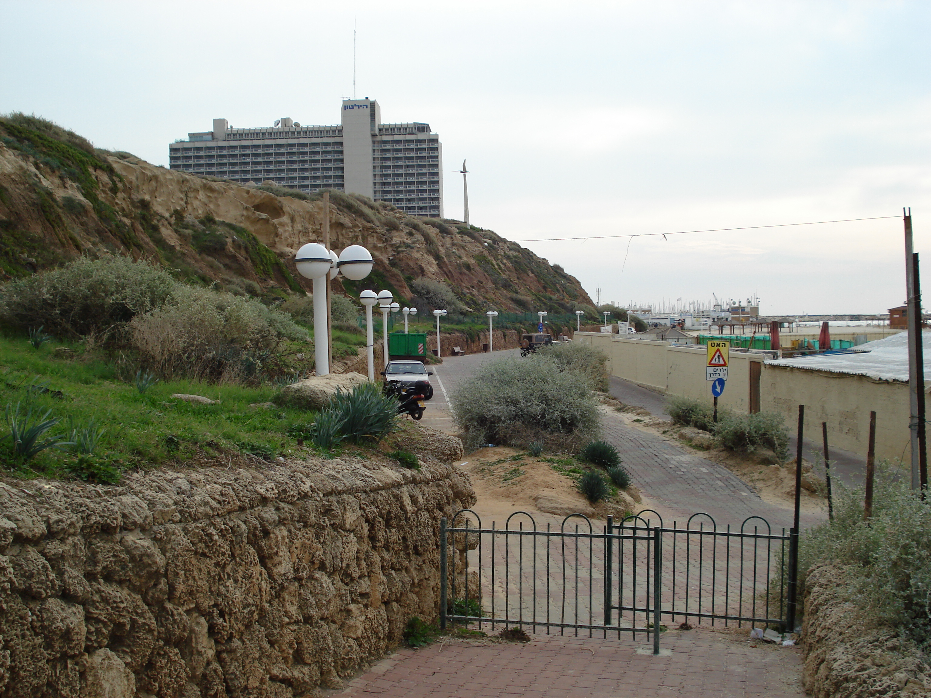 Picture Israel Tel Aviv Tel Aviv Sea Shore 2006-12 185 - Tour Tel Aviv Sea Shore