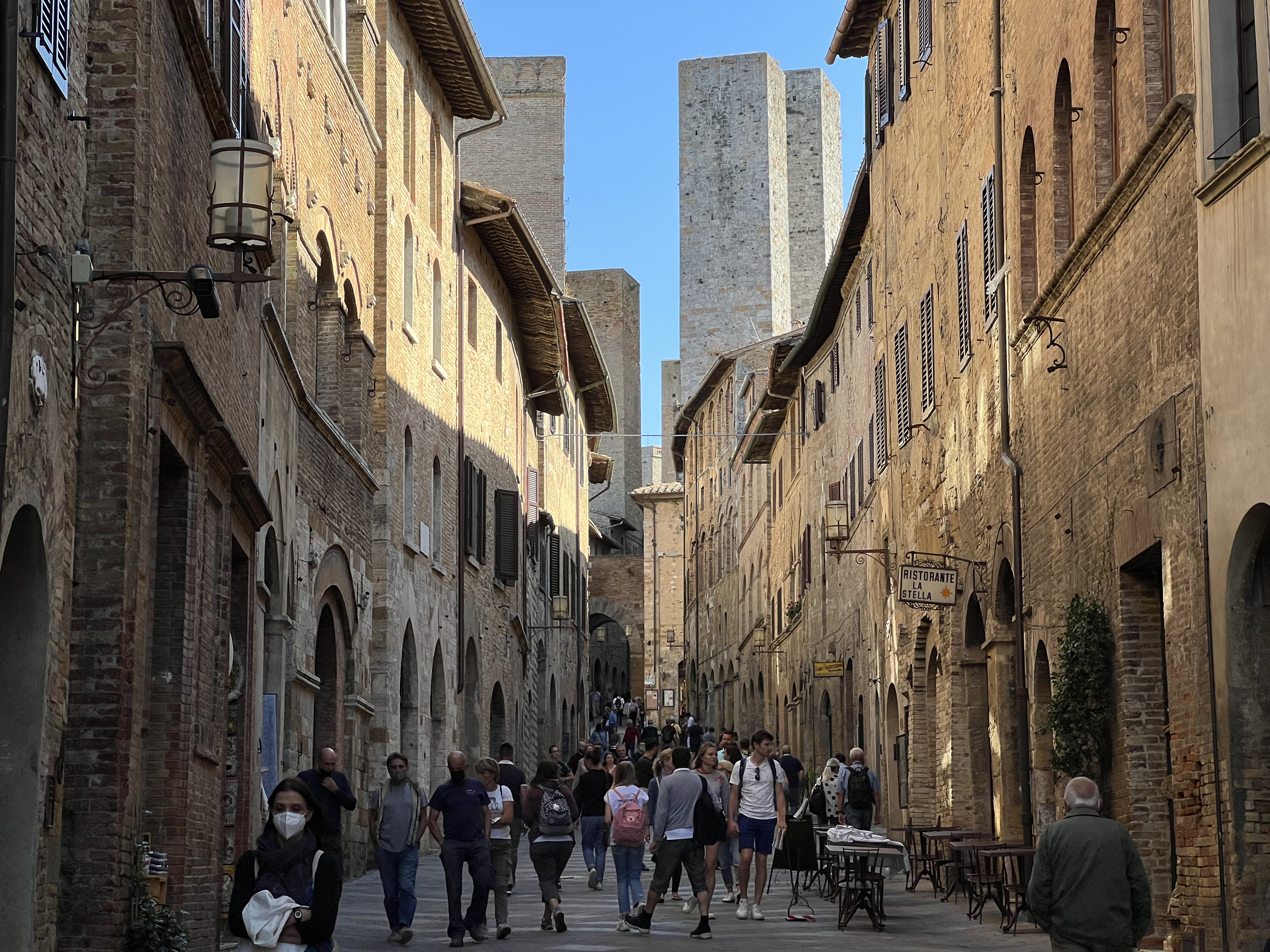 Picture Italy San Gimignano 2021-09 3 - History San Gimignano