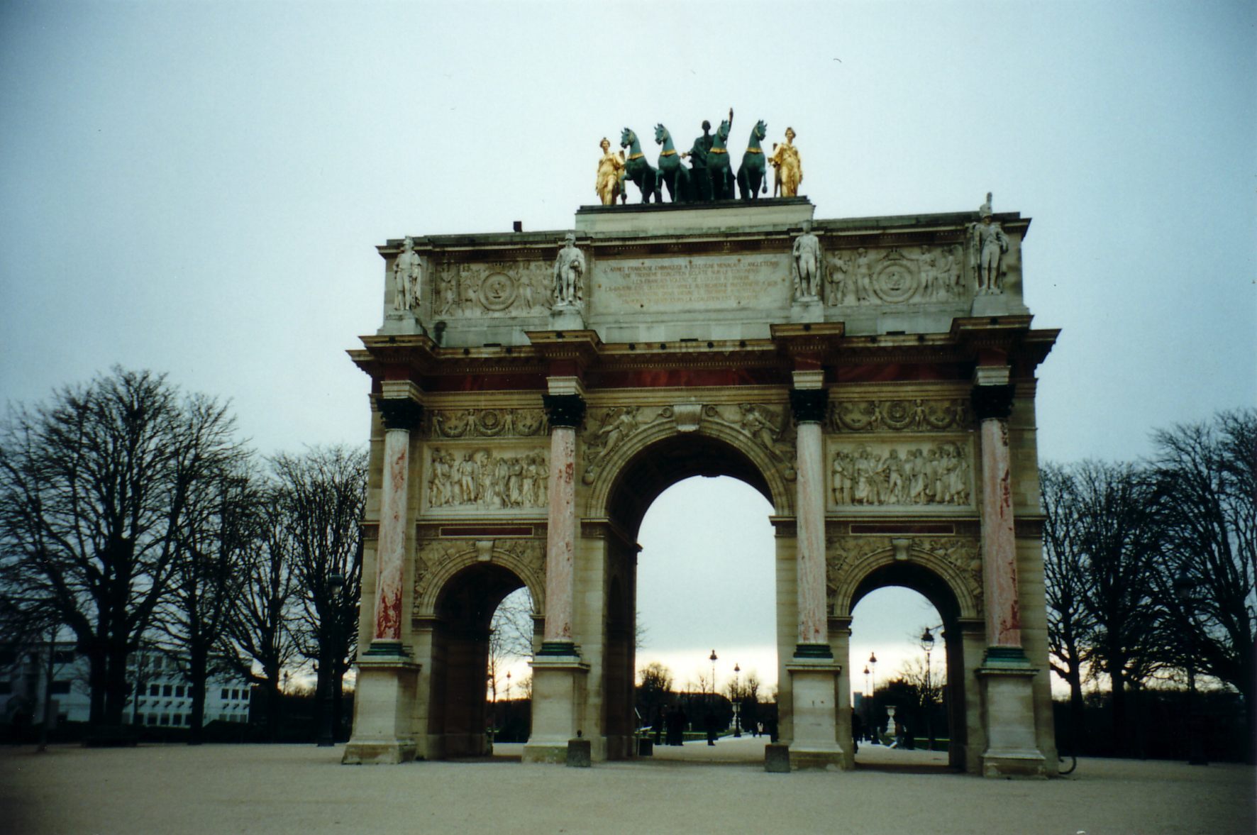 Picture France Paris 2001-12 5 - History Paris