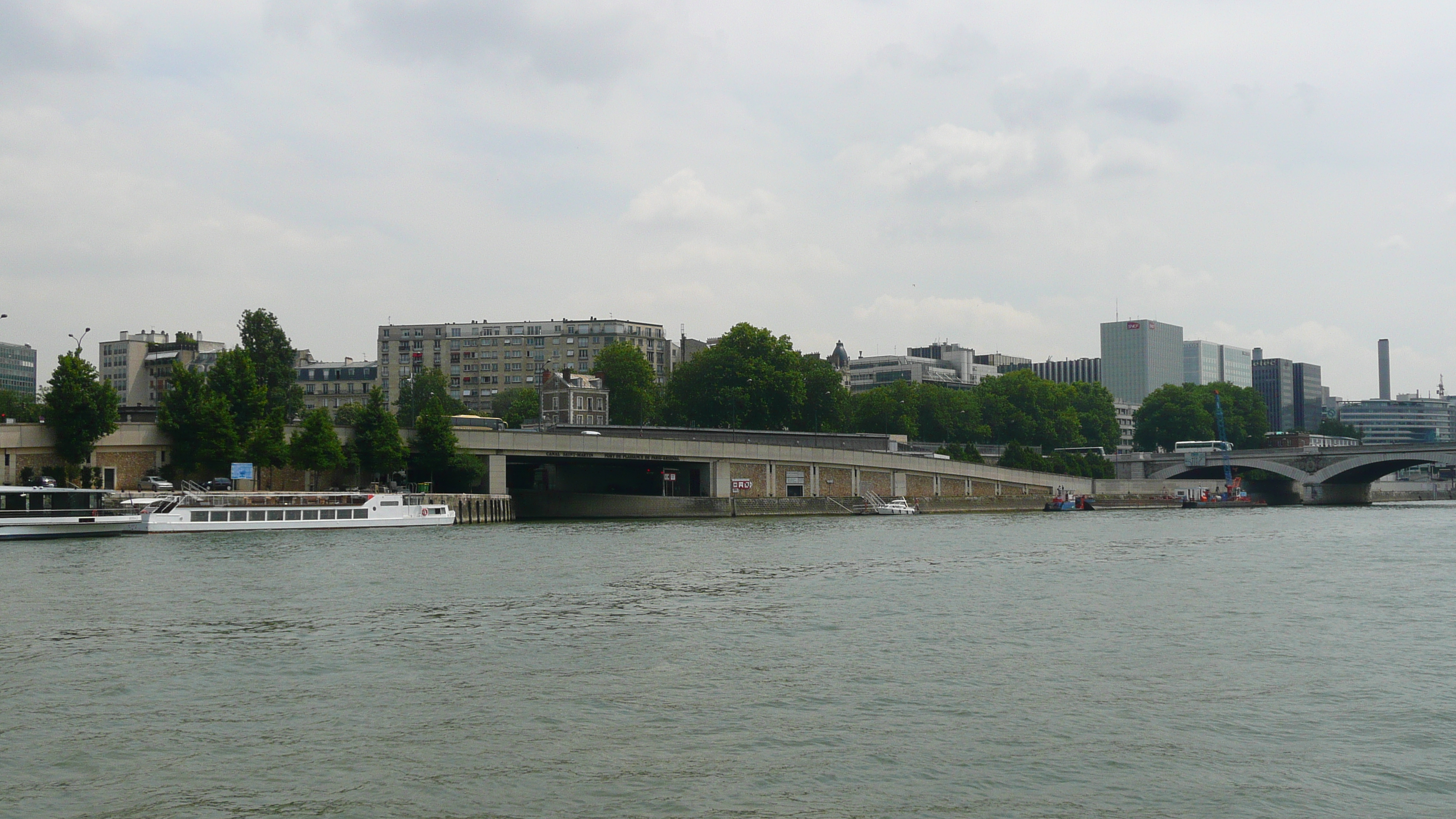 Picture France Paris Seine river 2007-06 161 - Discovery Seine river