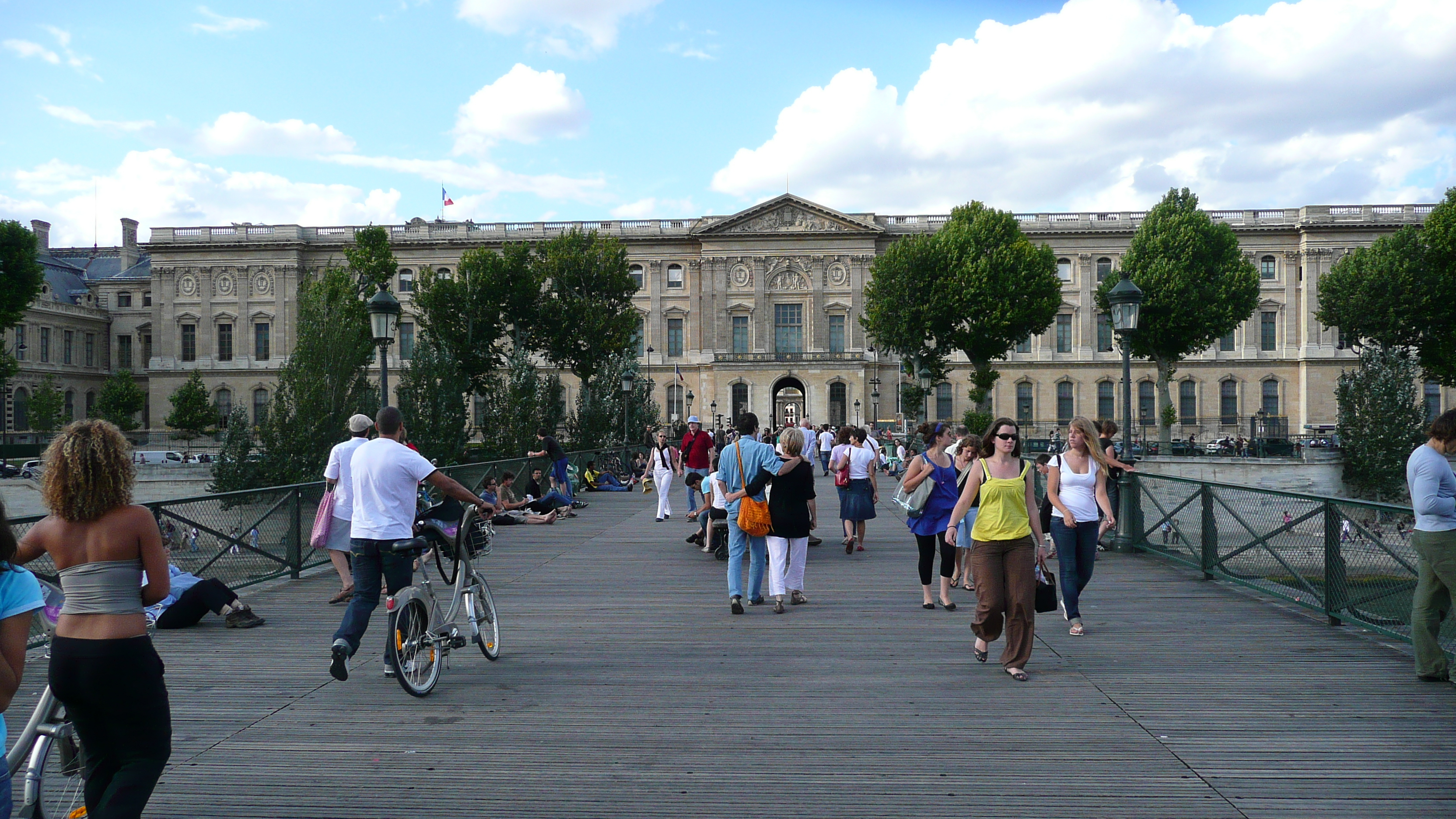 Picture France Paris The Bridges of Paris 2007-07 11 - History The Bridges of Paris