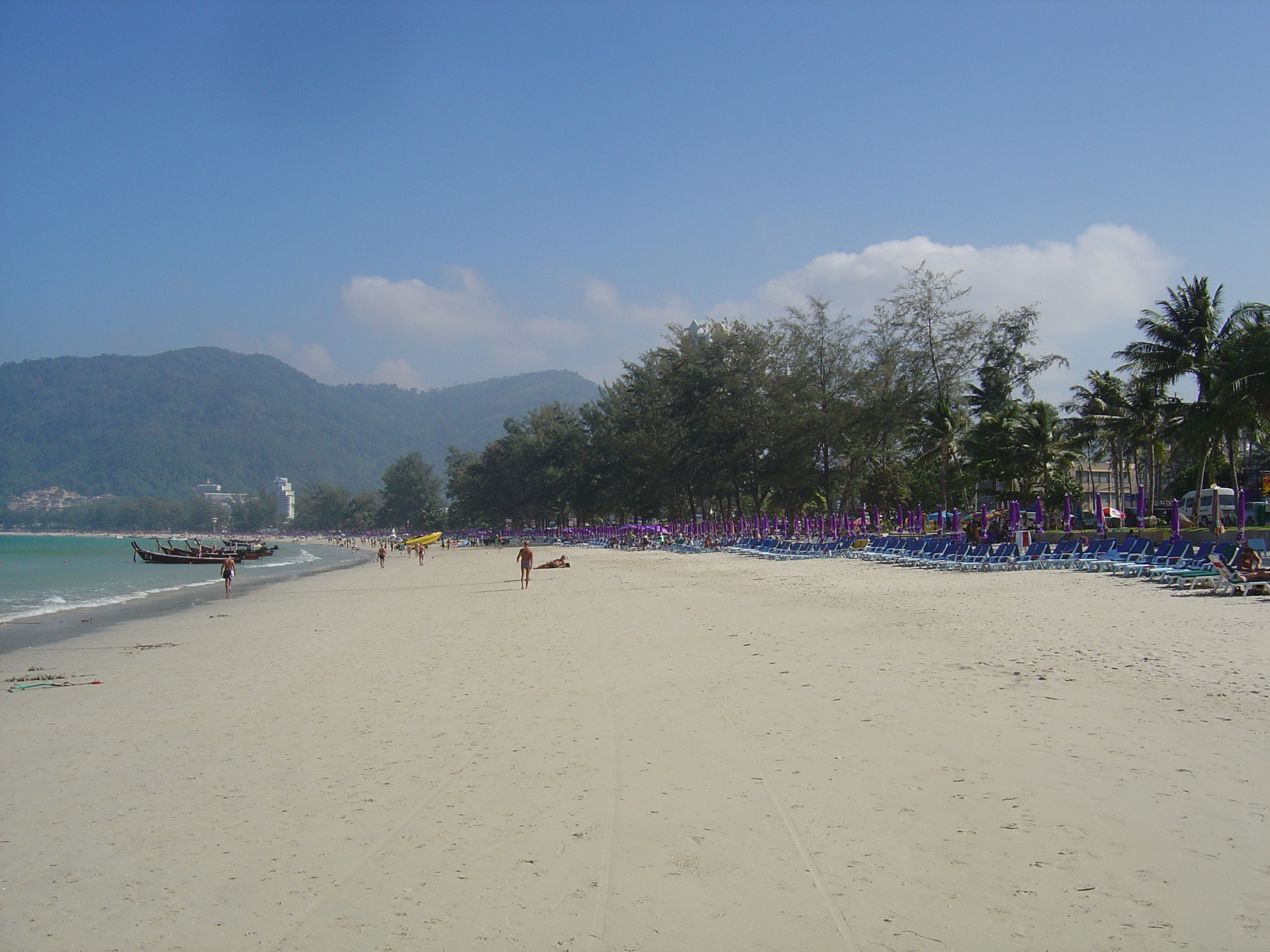 Picture Thailand Phuket Patong Beach 2005-12 71 - Center Beach