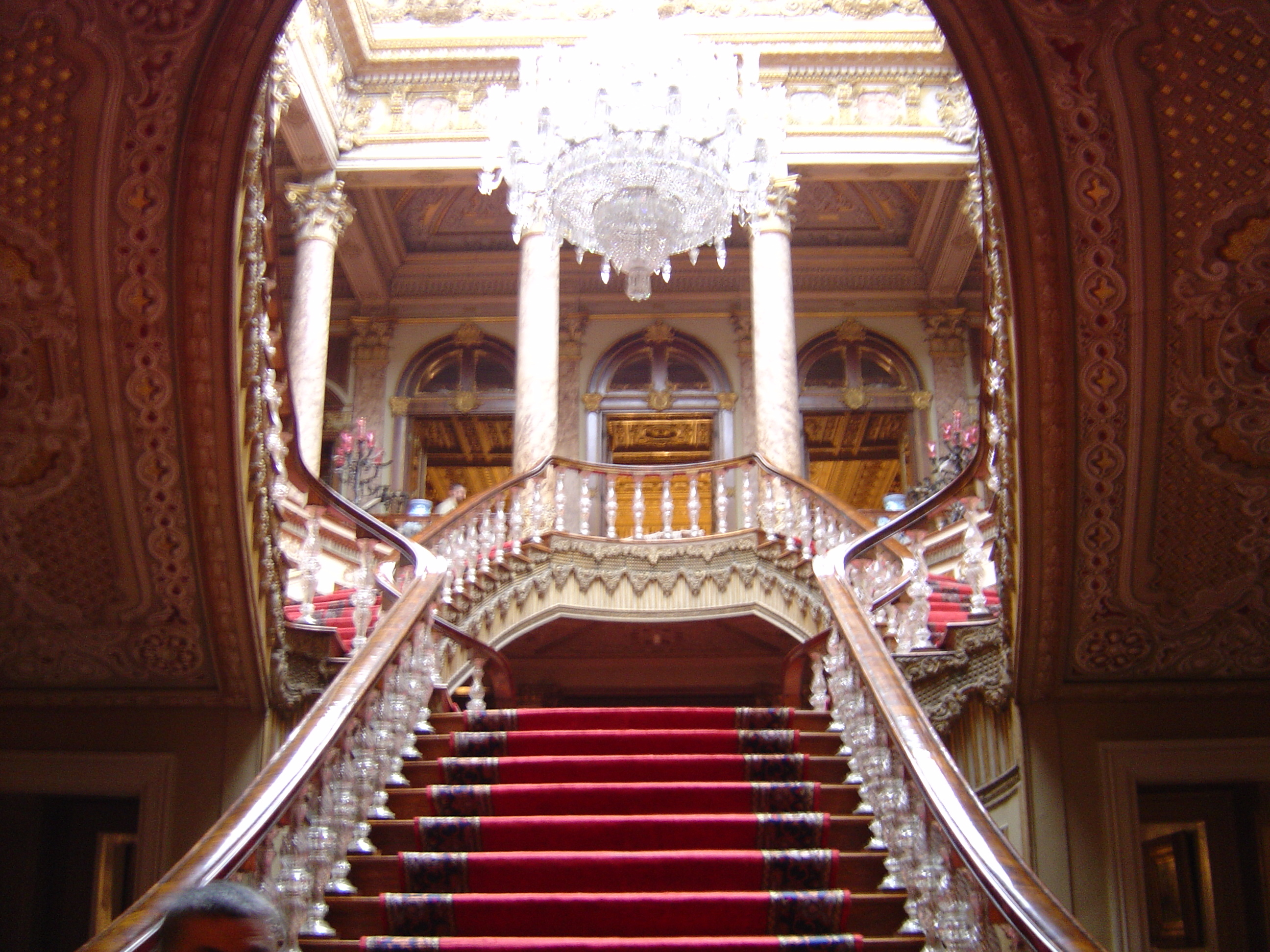 Picture Turkey Istanbul Dolmabahce Palace 2004-12 30 - Discovery Dolmabahce Palace