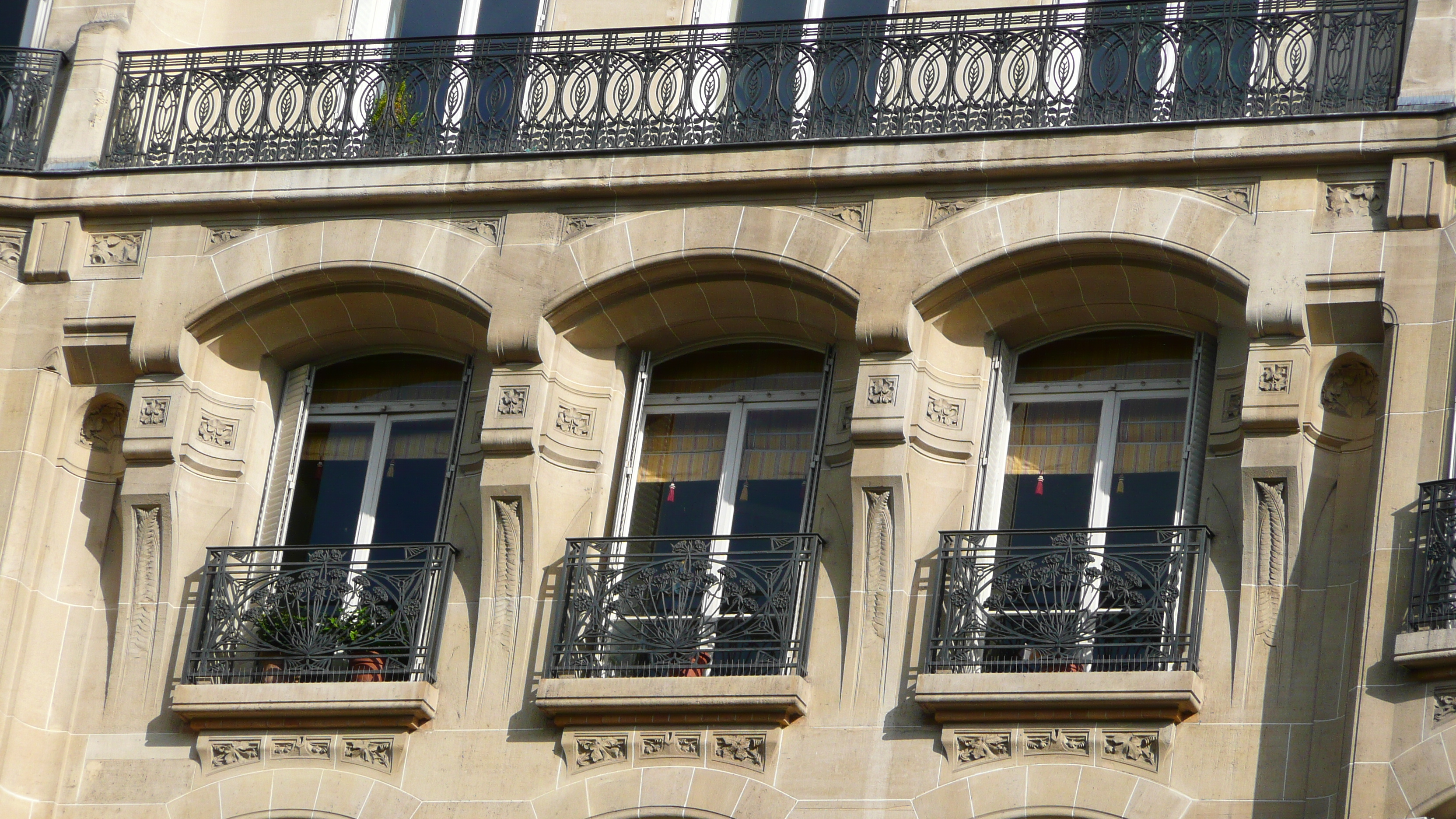 Picture France Paris 17th Arrondissement Rue Jouffroy d'Abbans 2007-06 4 - Tours Rue Jouffroy d'Abbans