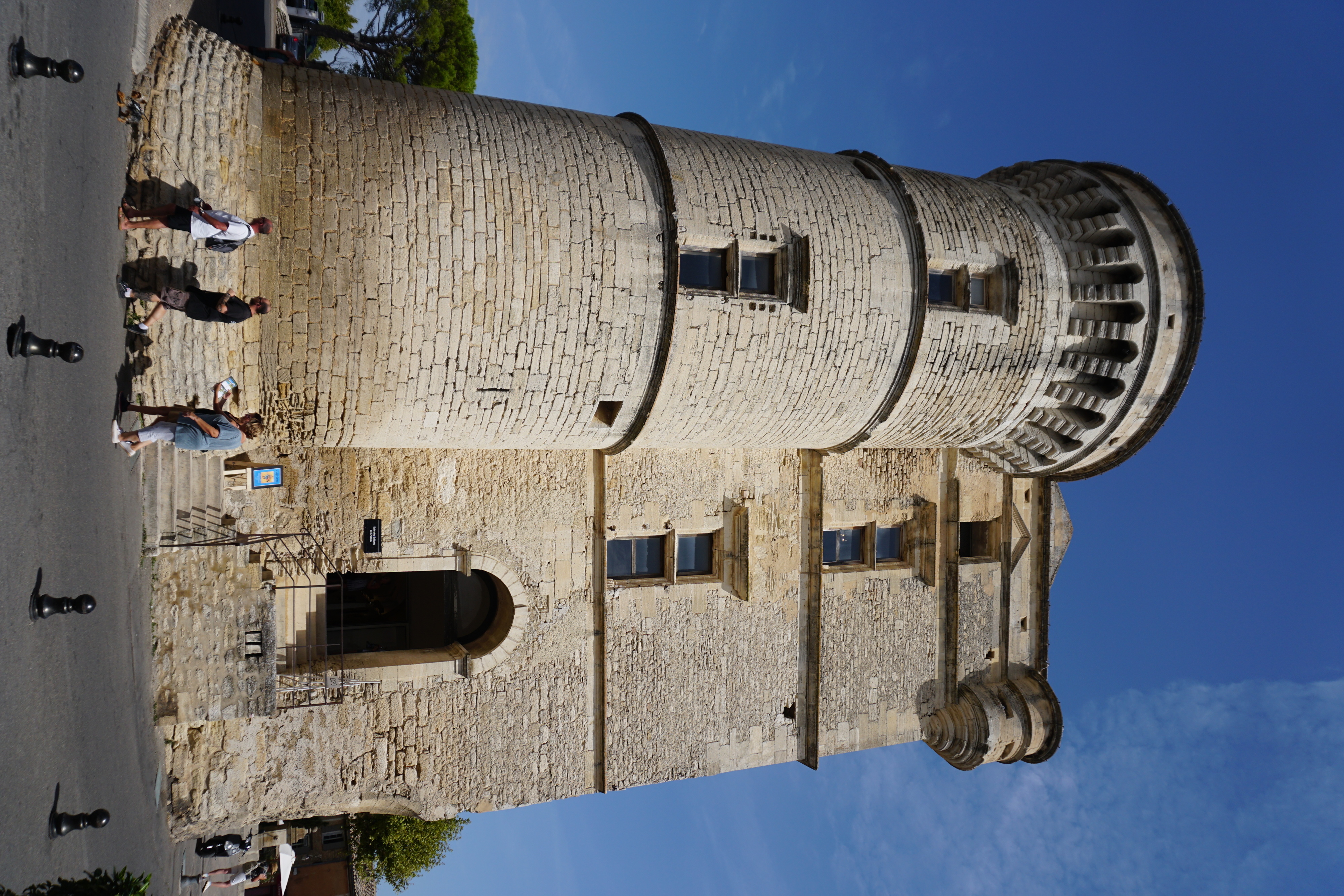 Picture France Gordes 2017-08 8 - Tour Gordes