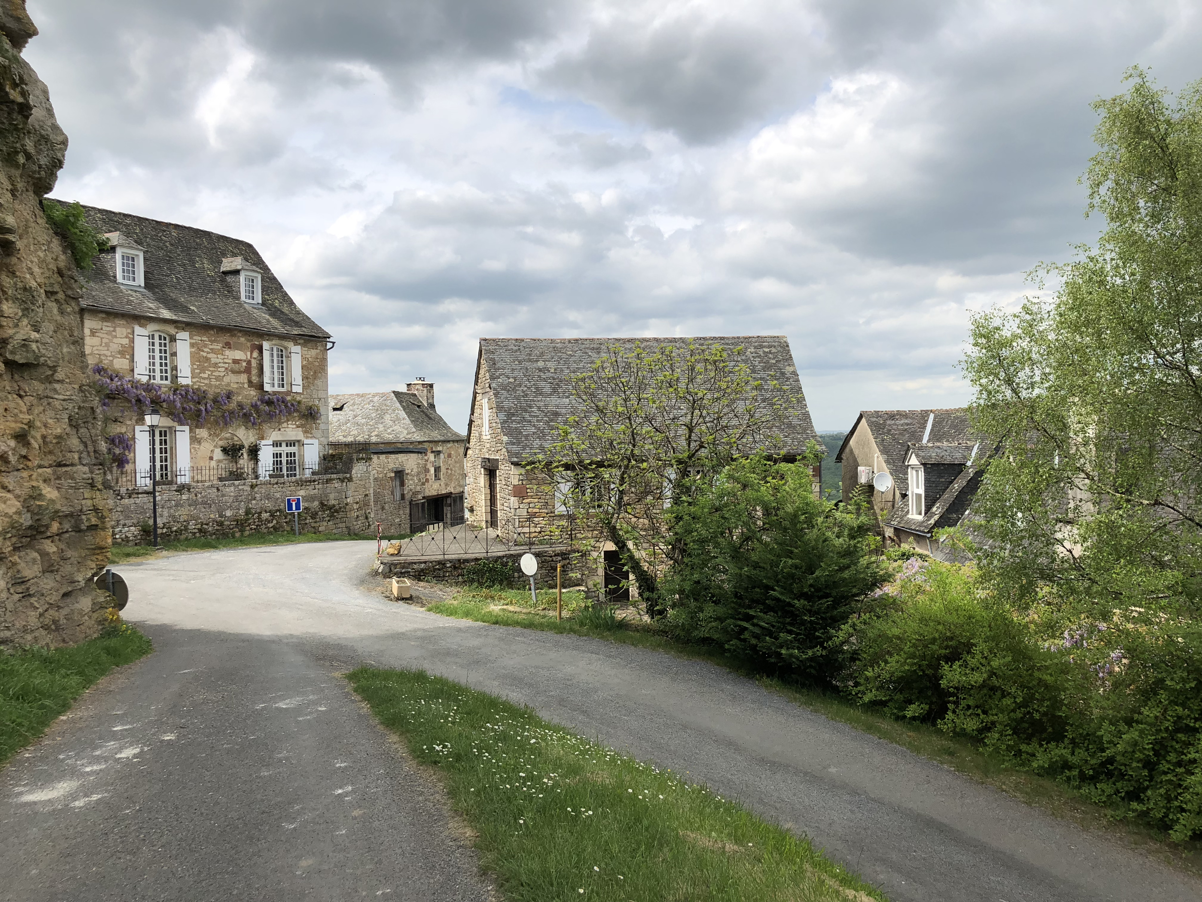 Picture France Turenne 2018-04 91 - Around Turenne