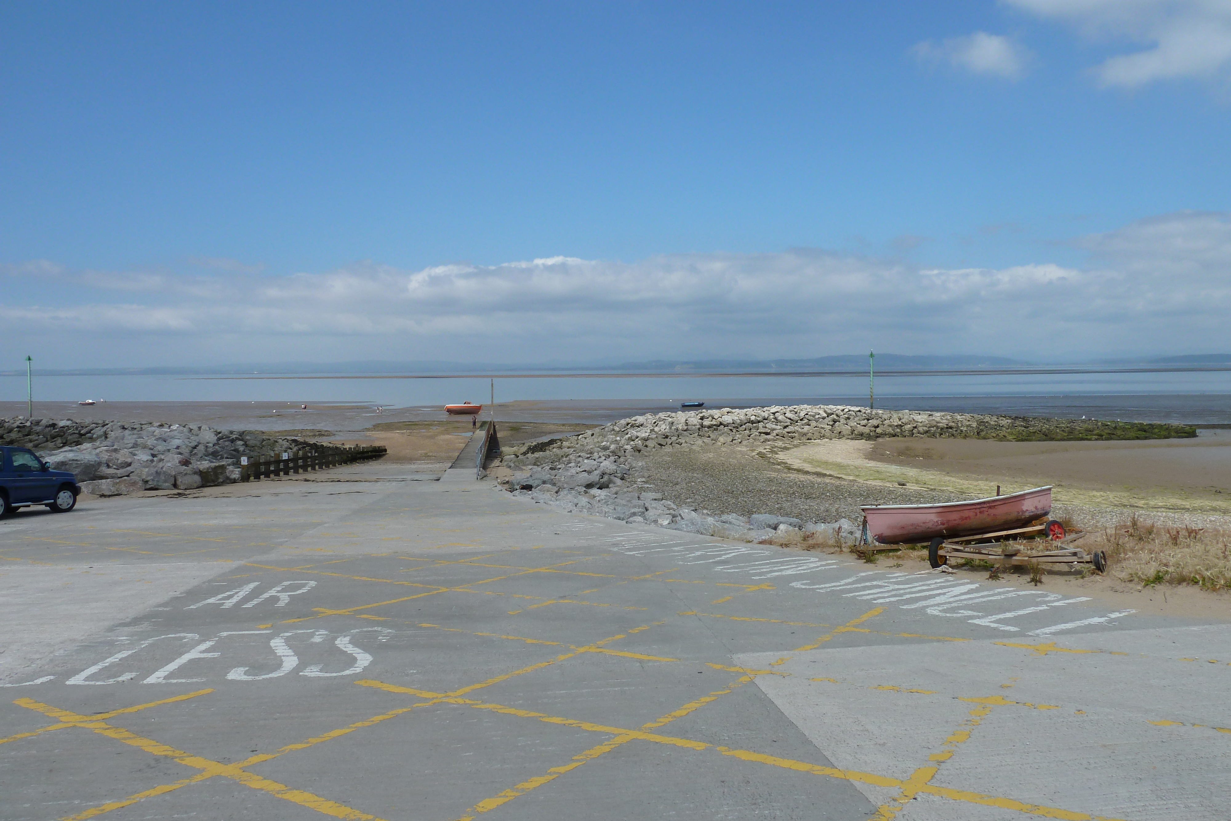 Picture United Kingdom Morecambe 2011-07 7 - Tours Morecambe