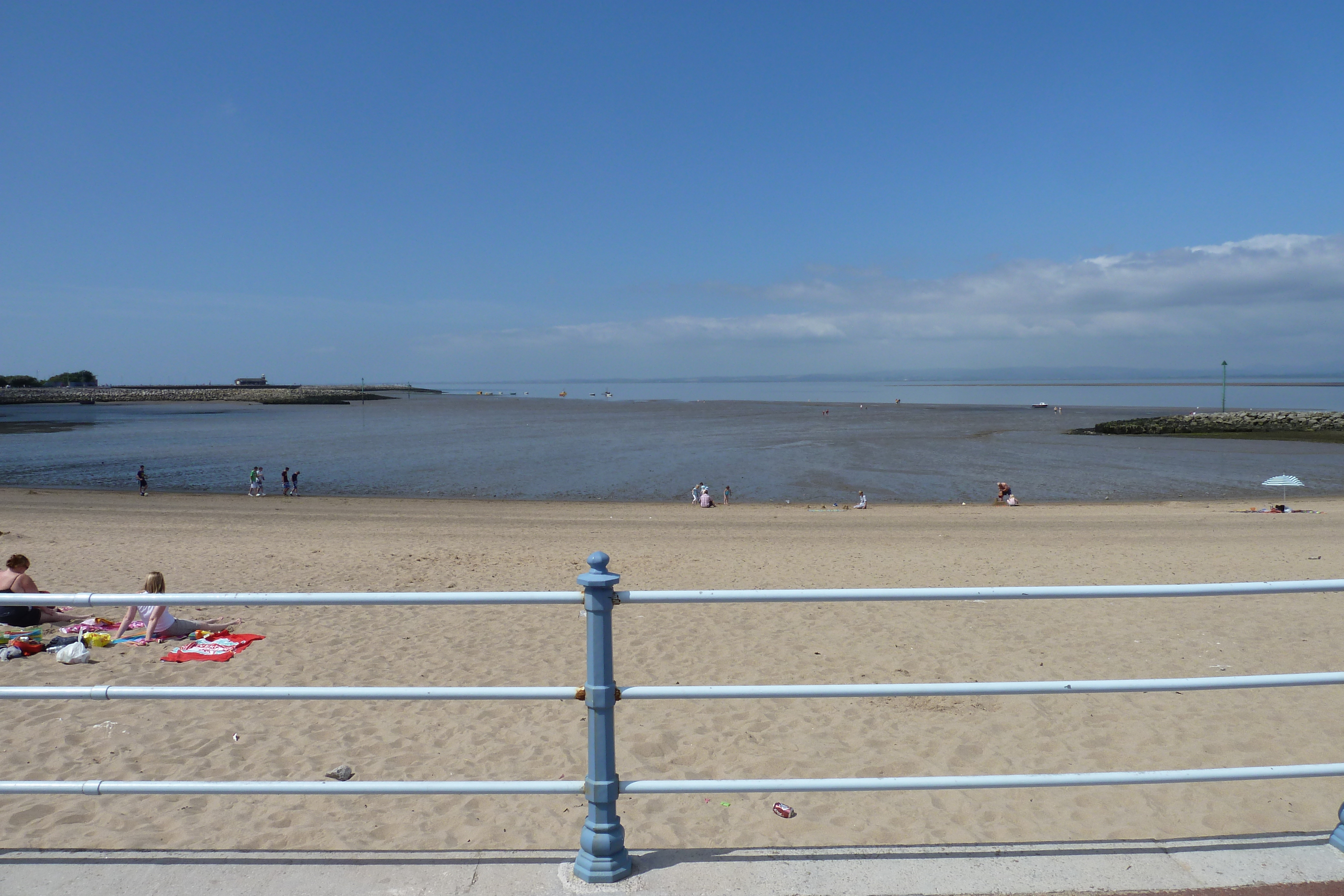 Picture United Kingdom Morecambe 2011-07 11 - Tours Morecambe