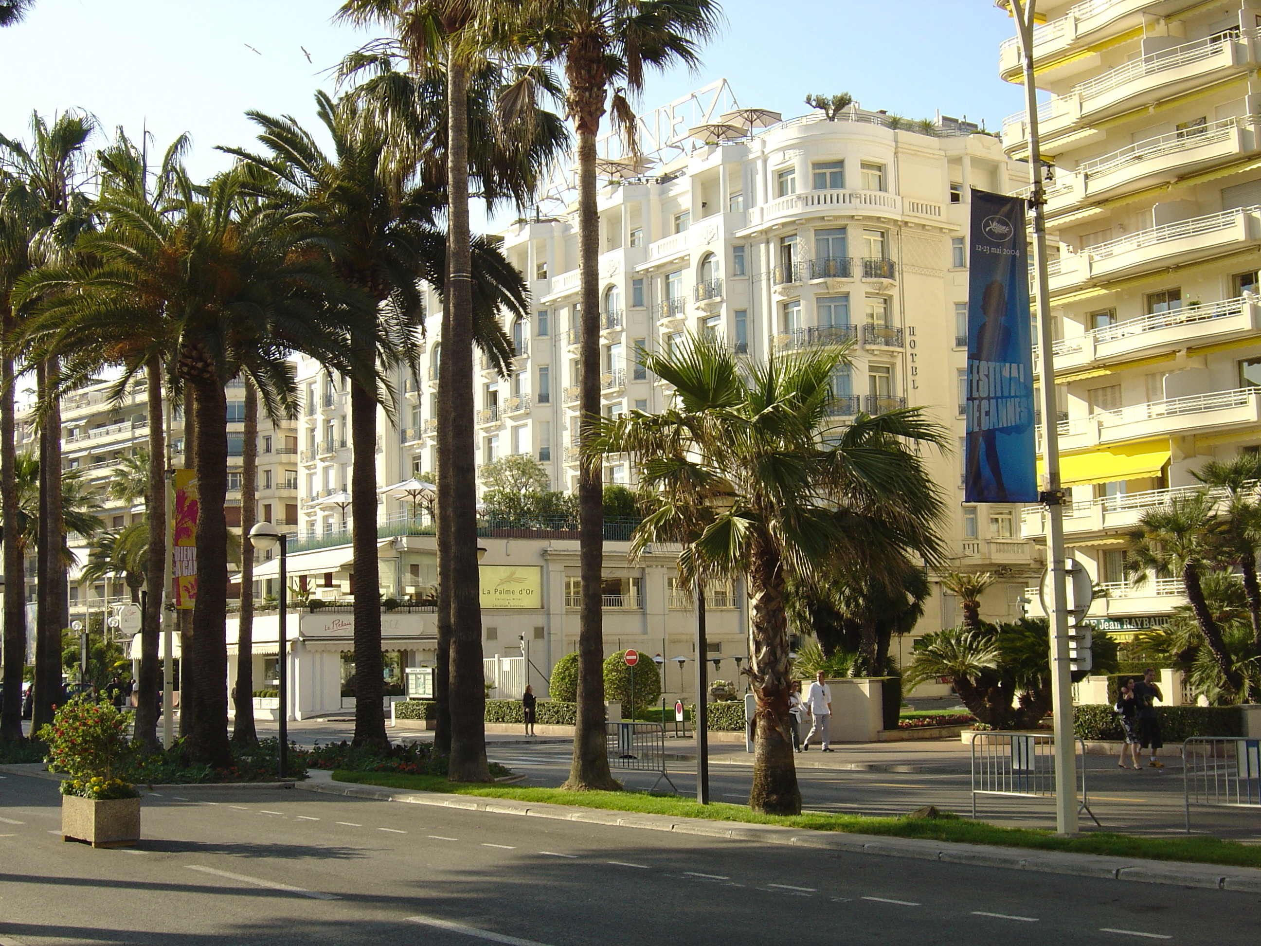 Picture France Cannes Festival 2004-05 3 - Center Festival