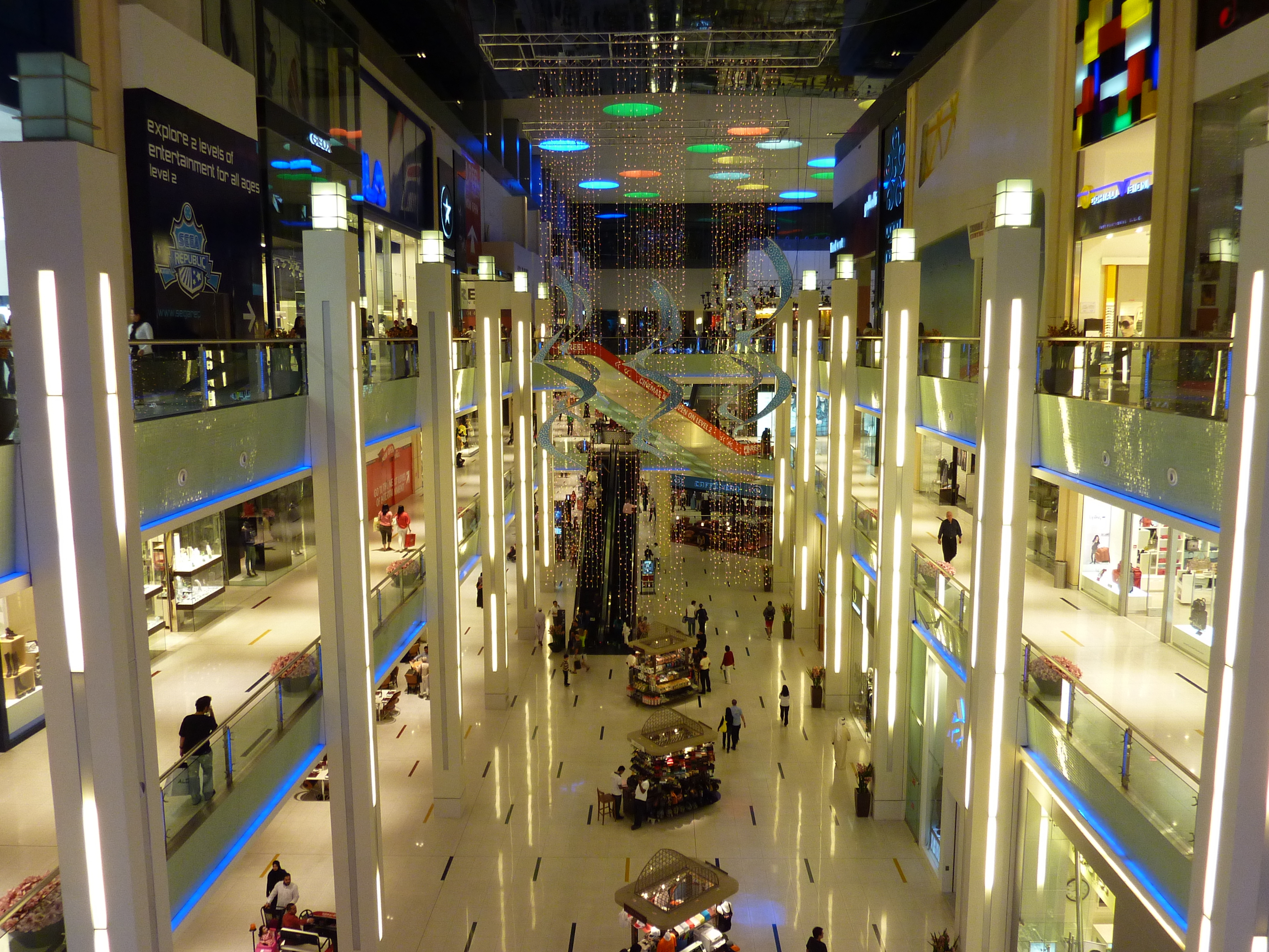 Picture United Arab Emirates Dubai The Dubai Mall 2009-12 19 - Center The Dubai Mall