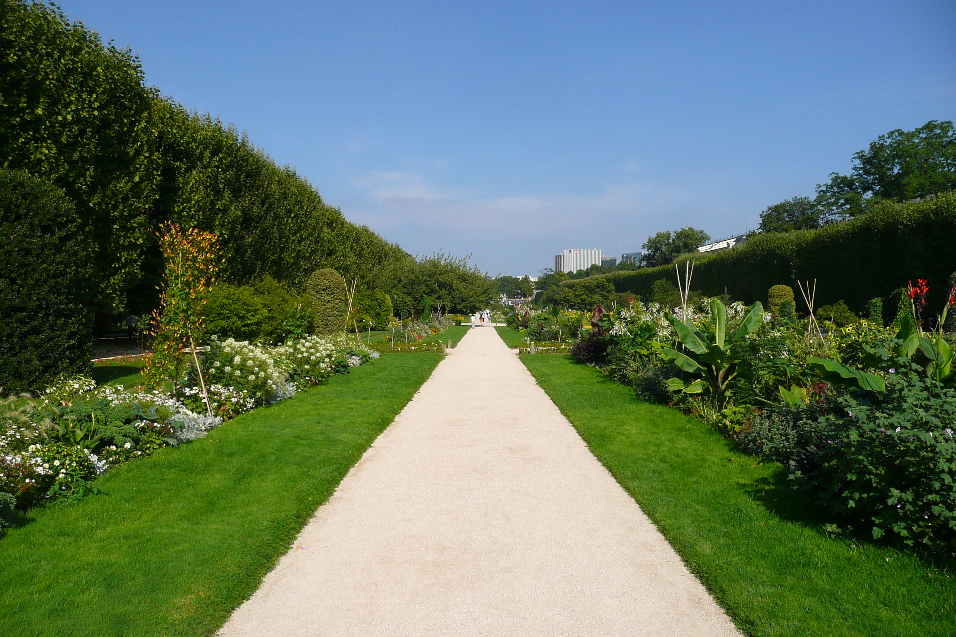 Picture France Paris Jardin des Plantes 2007-08 206 - Around Jardin des Plantes