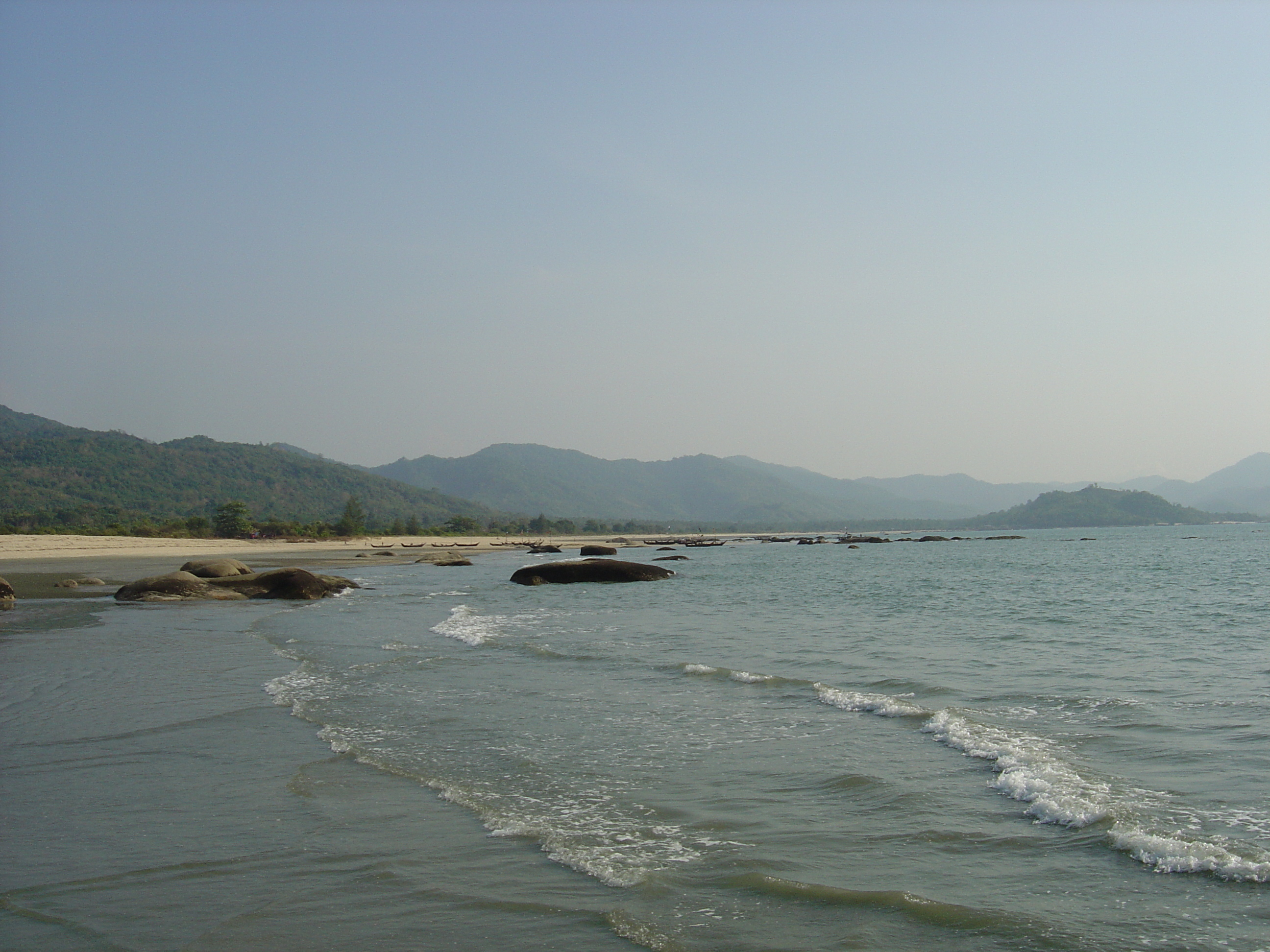 Picture Myanmar Maungmagan beach 2005-01 48 - Tours Maungmagan beach