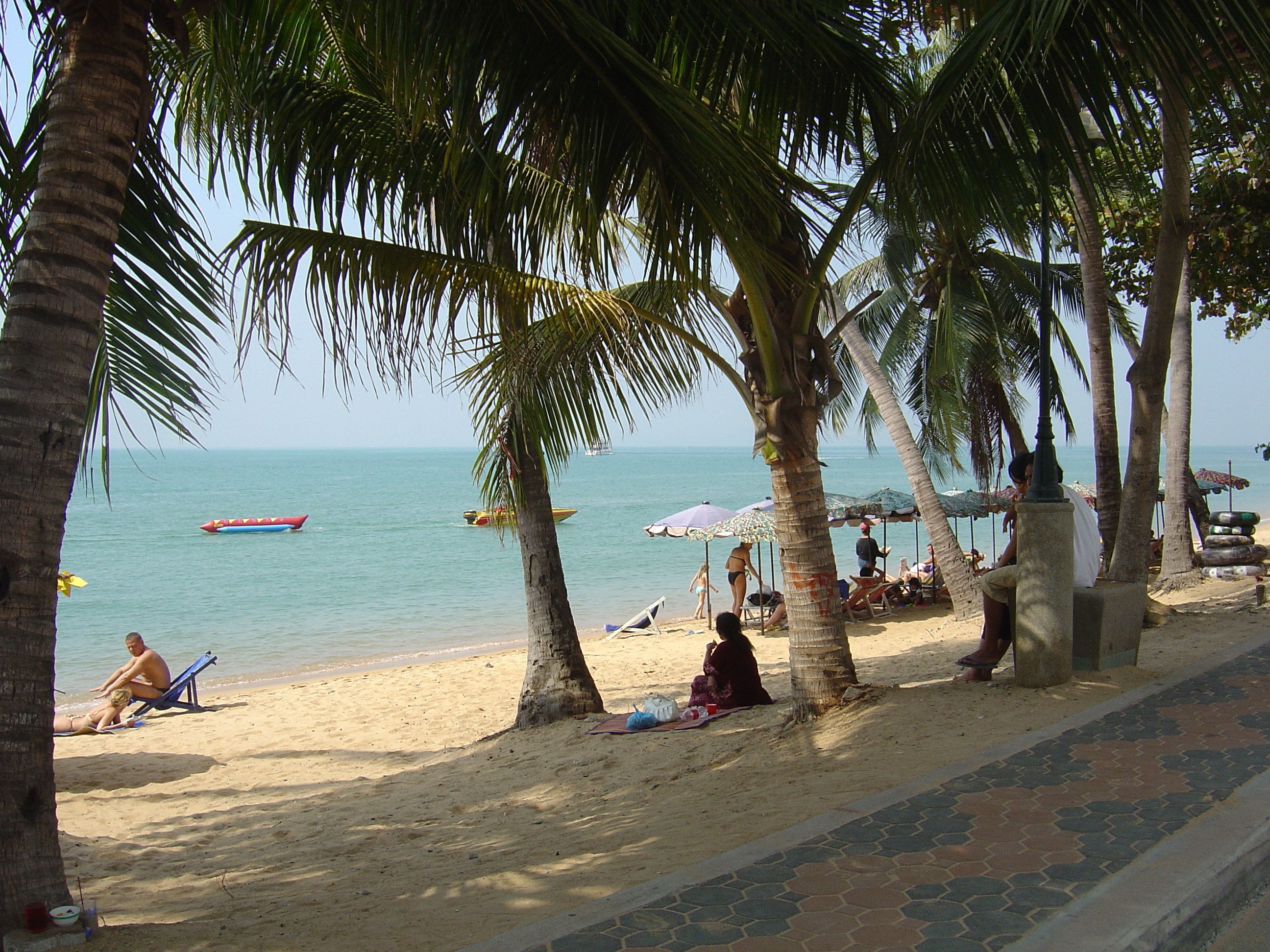 Picture Thailand Jomtien Beach 2005-01 112 - History Jomtien Beach