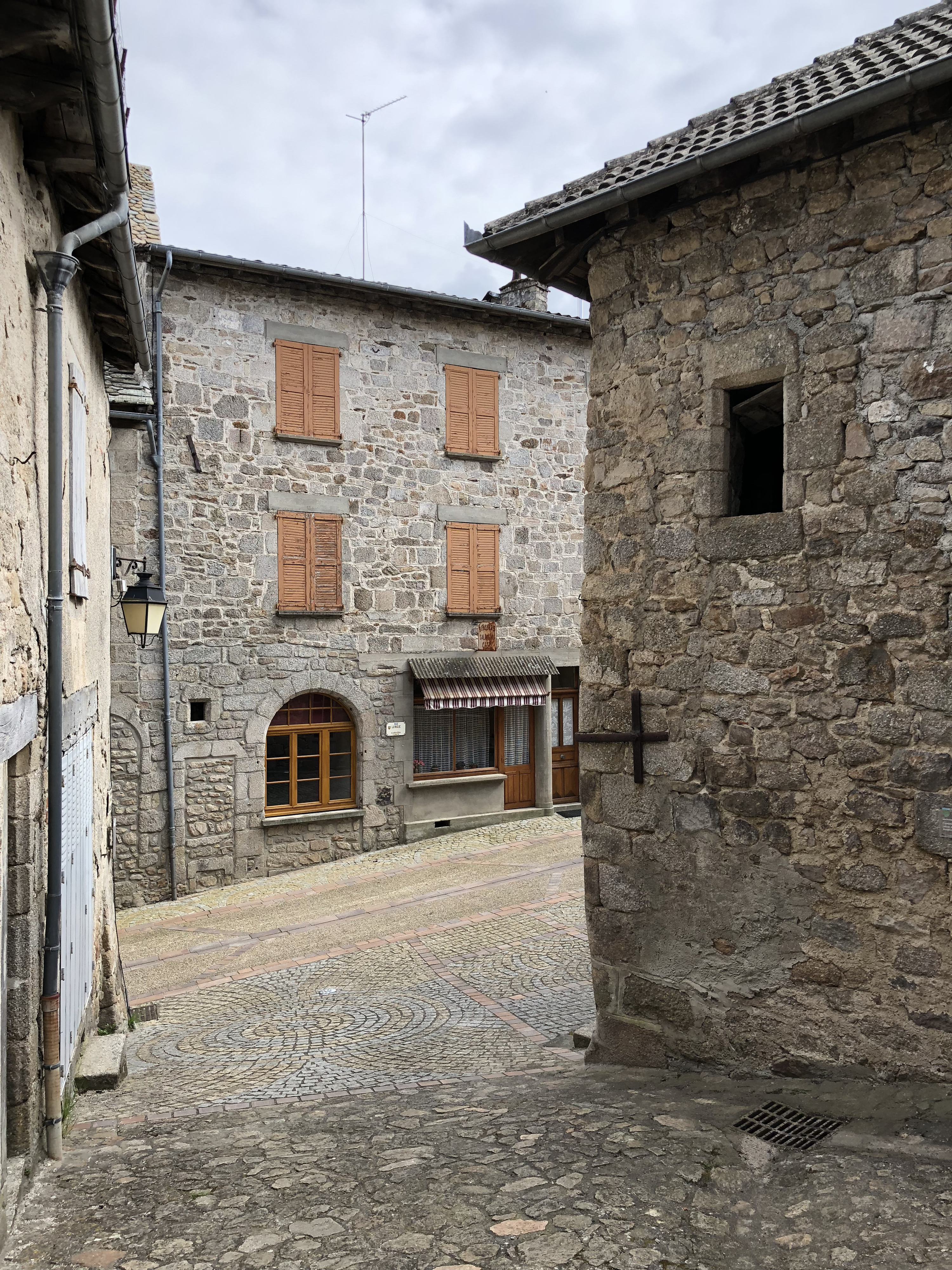 Picture France Marcoles 2018-04 34 - Tour Marcoles