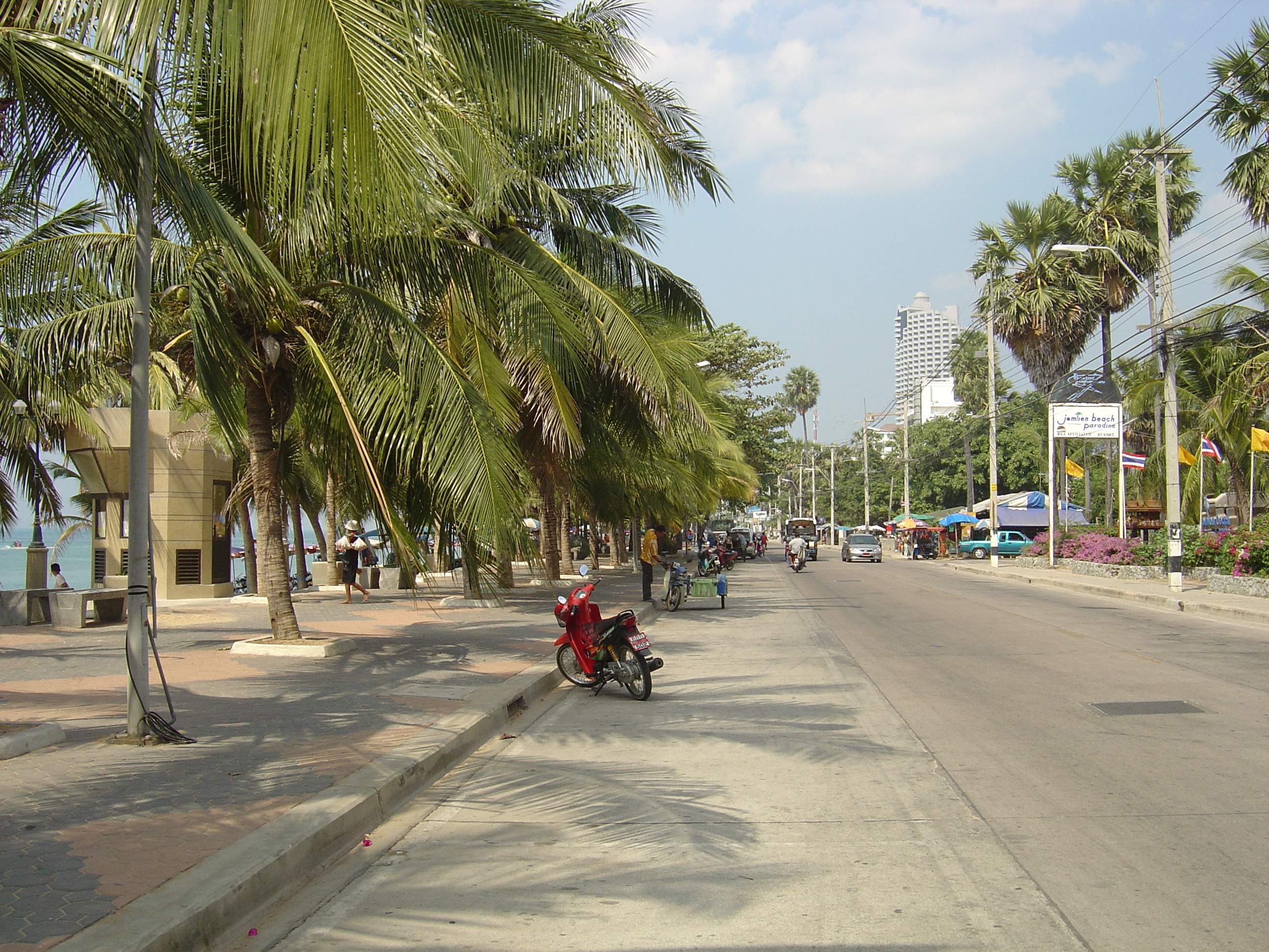 Picture Thailand Jomtien Beach 2005-01 108 - Journey Jomtien Beach