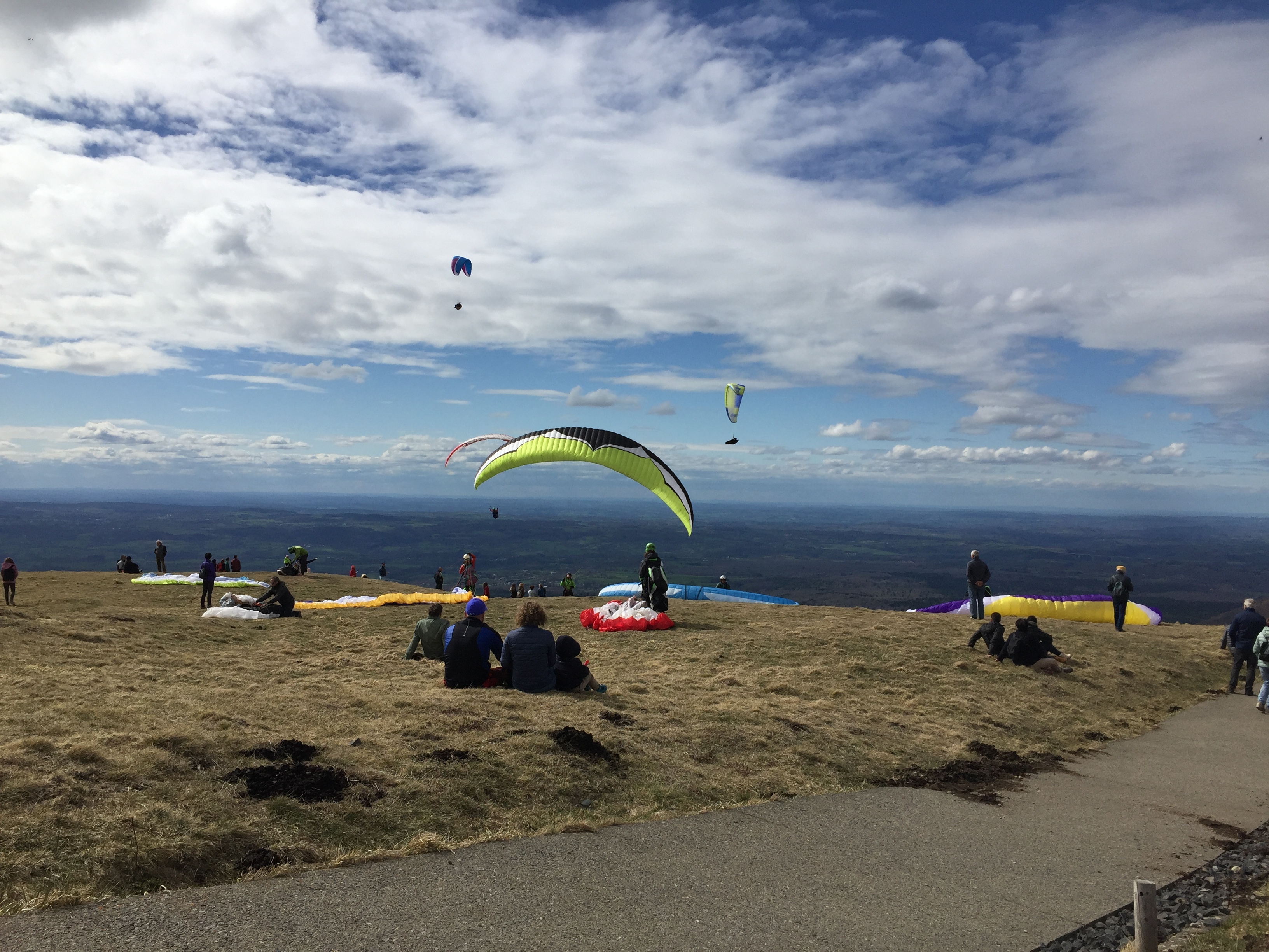 Picture France Le Puy de Dome 2018-04 22 - Discovery Le Puy de Dome