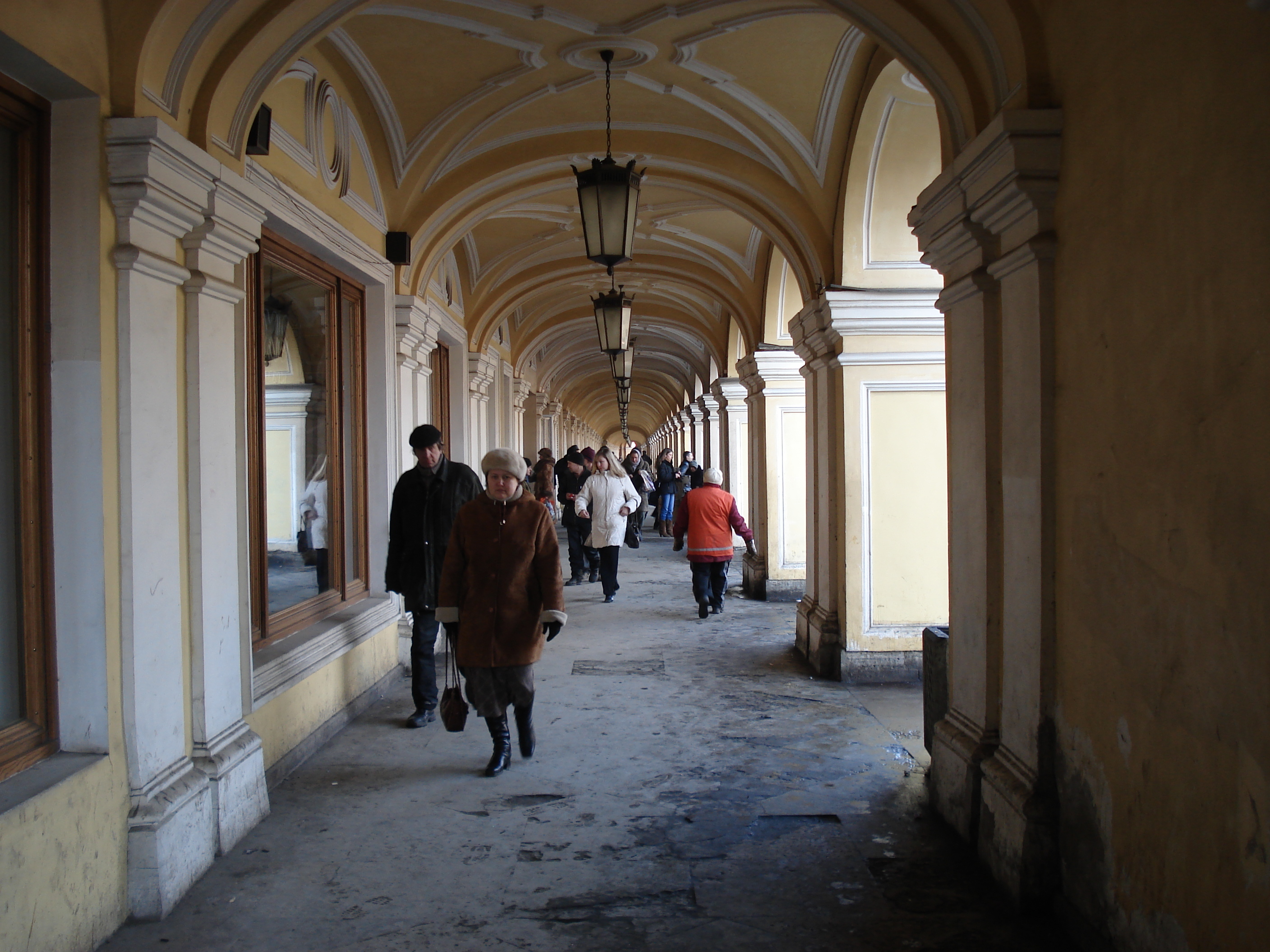 Picture Russia St Petersburg Nevsky Departement Store 2006-03 0 - Around Nevsky Departement Store