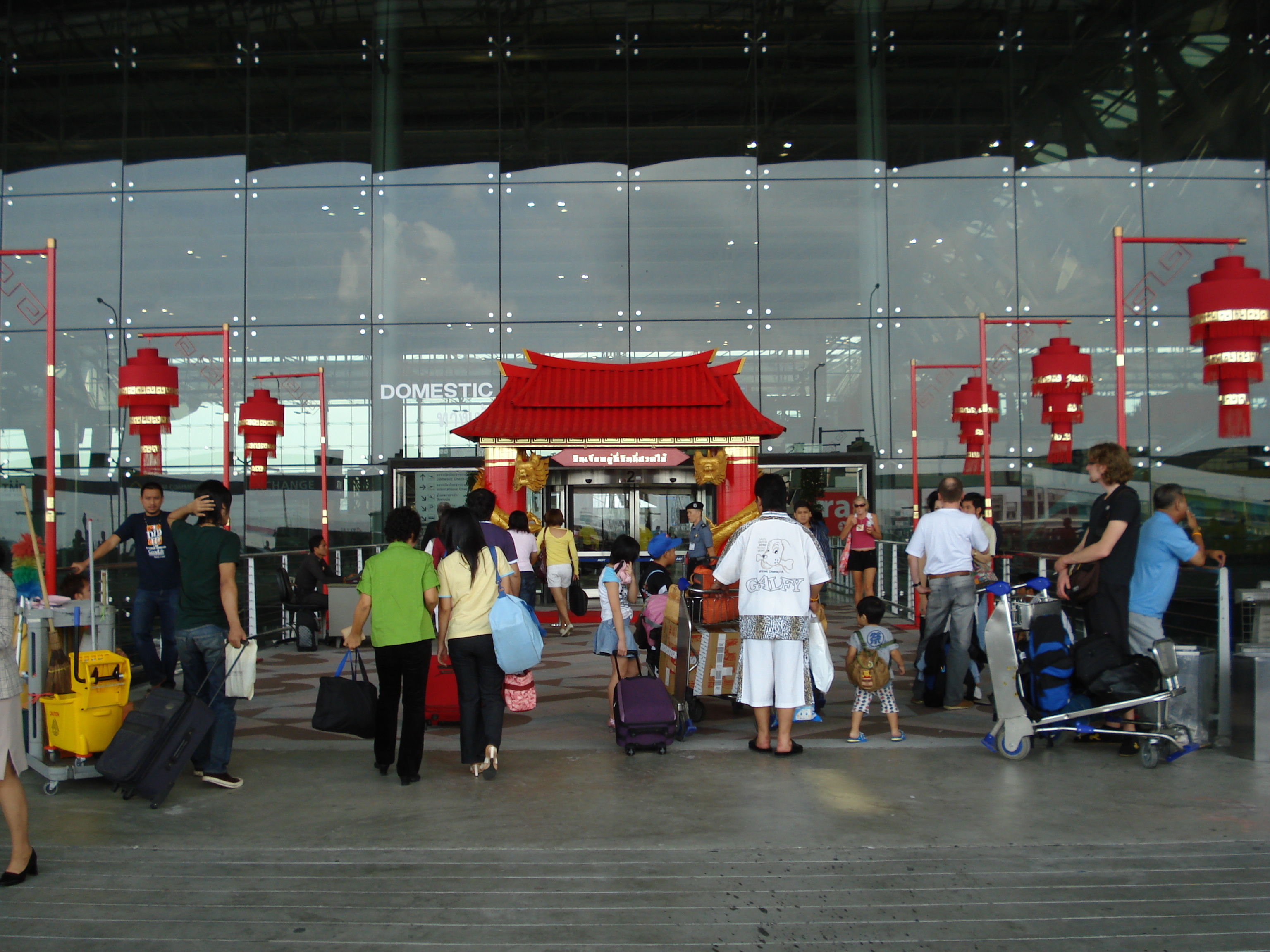 Picture Thailand Bangkok Suvarnabhumi Airport 2007-02 80 - Recreation Suvarnabhumi Airport