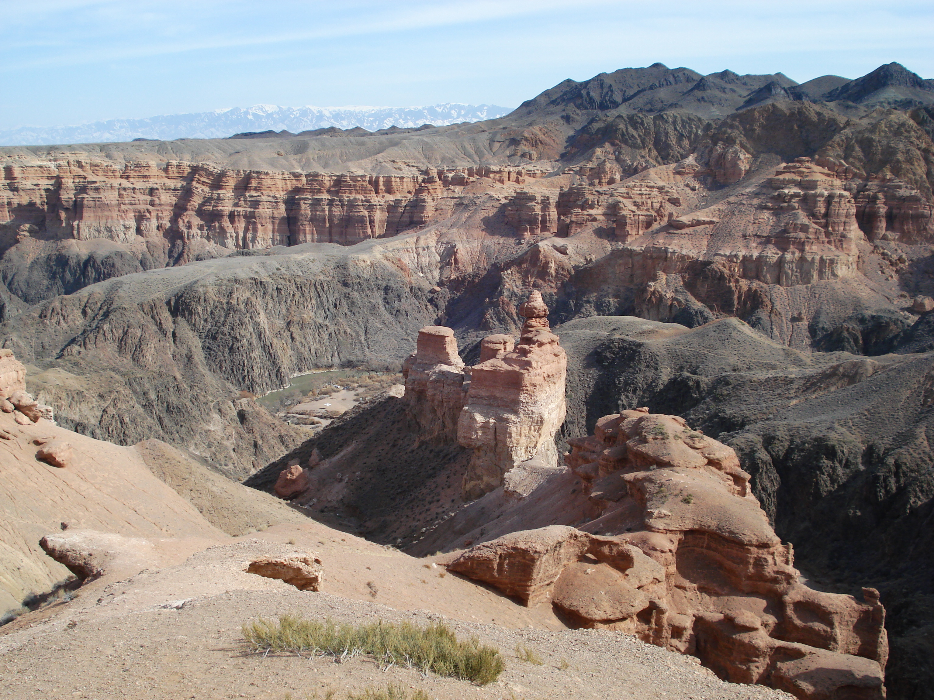 Picture Kazakhstan Charyn Canyon 2007-03 16 - Around Charyn Canyon