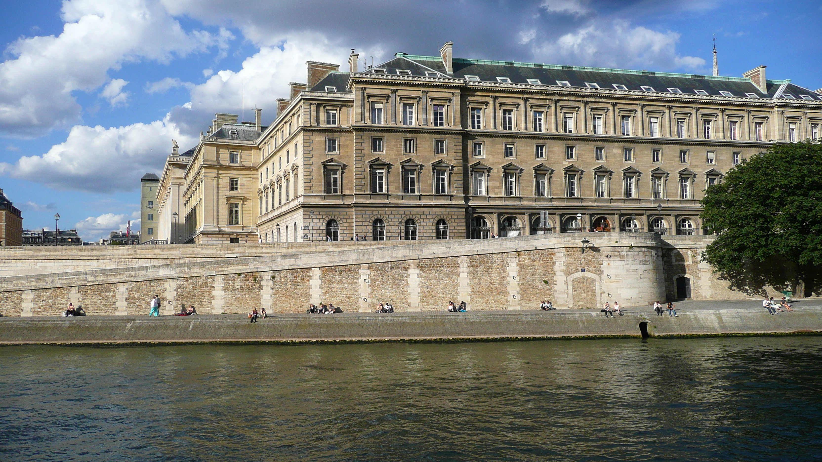 Picture France Paris La seine banks 2007-07 13 - Discovery La seine banks